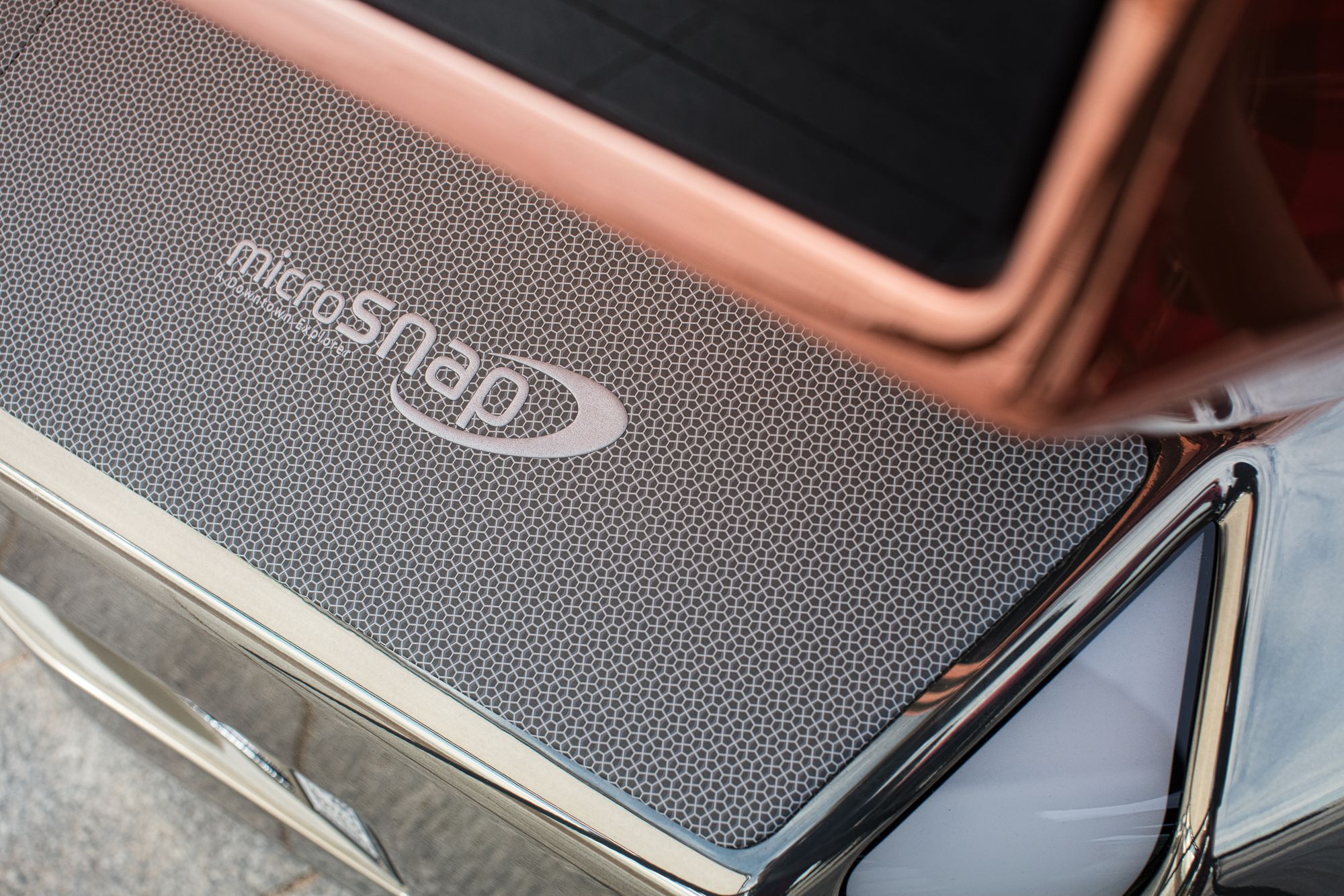 Rinspeed-microSNAP-44 Rinspeed microSNAP Is The EV Pod With A Thousand Faces