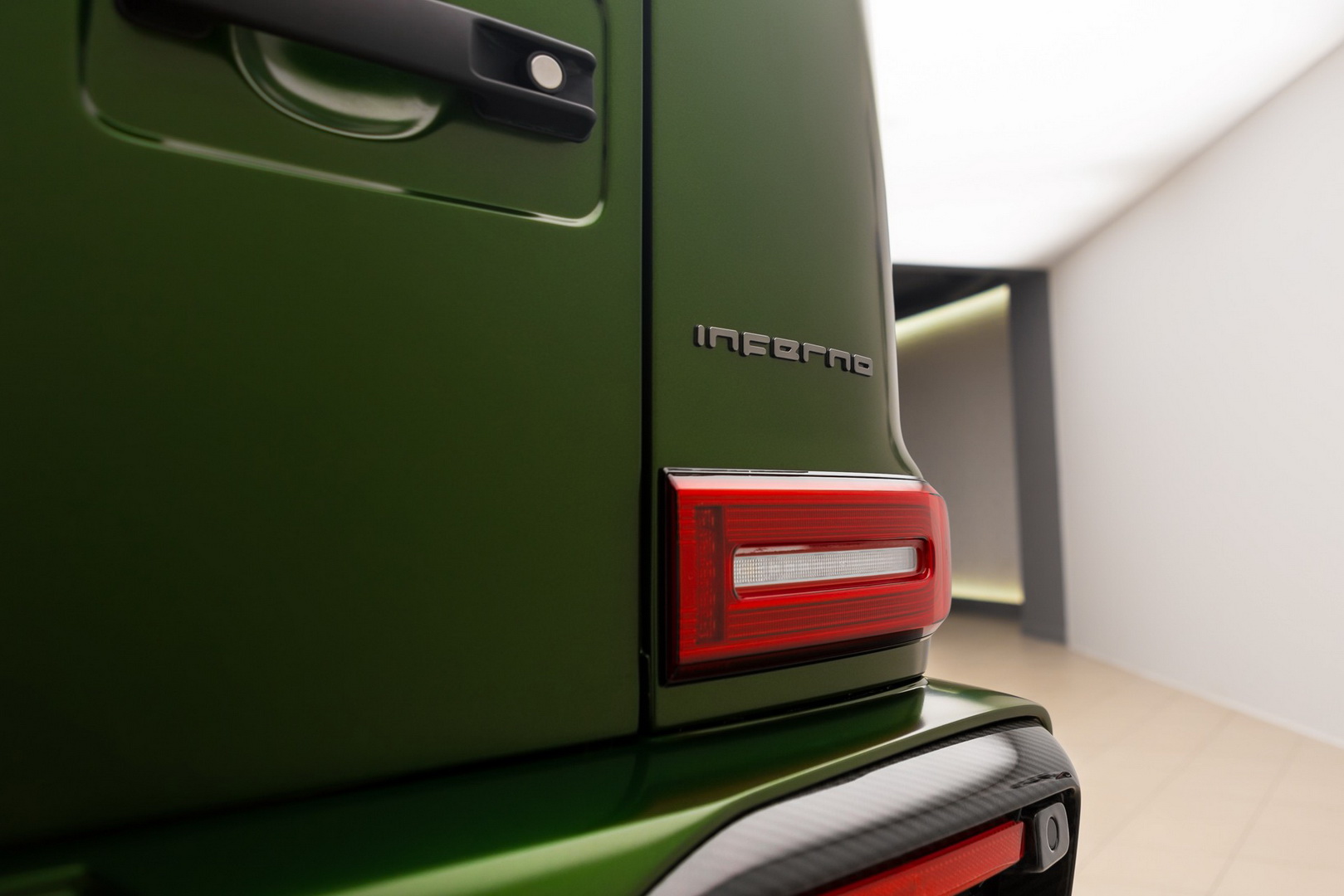 2019 mercedes-benz g-class tuning topcar 22 Whole Lotta Carbon: TopCar Gives New Mercedes G-Class The Inferno Treatment