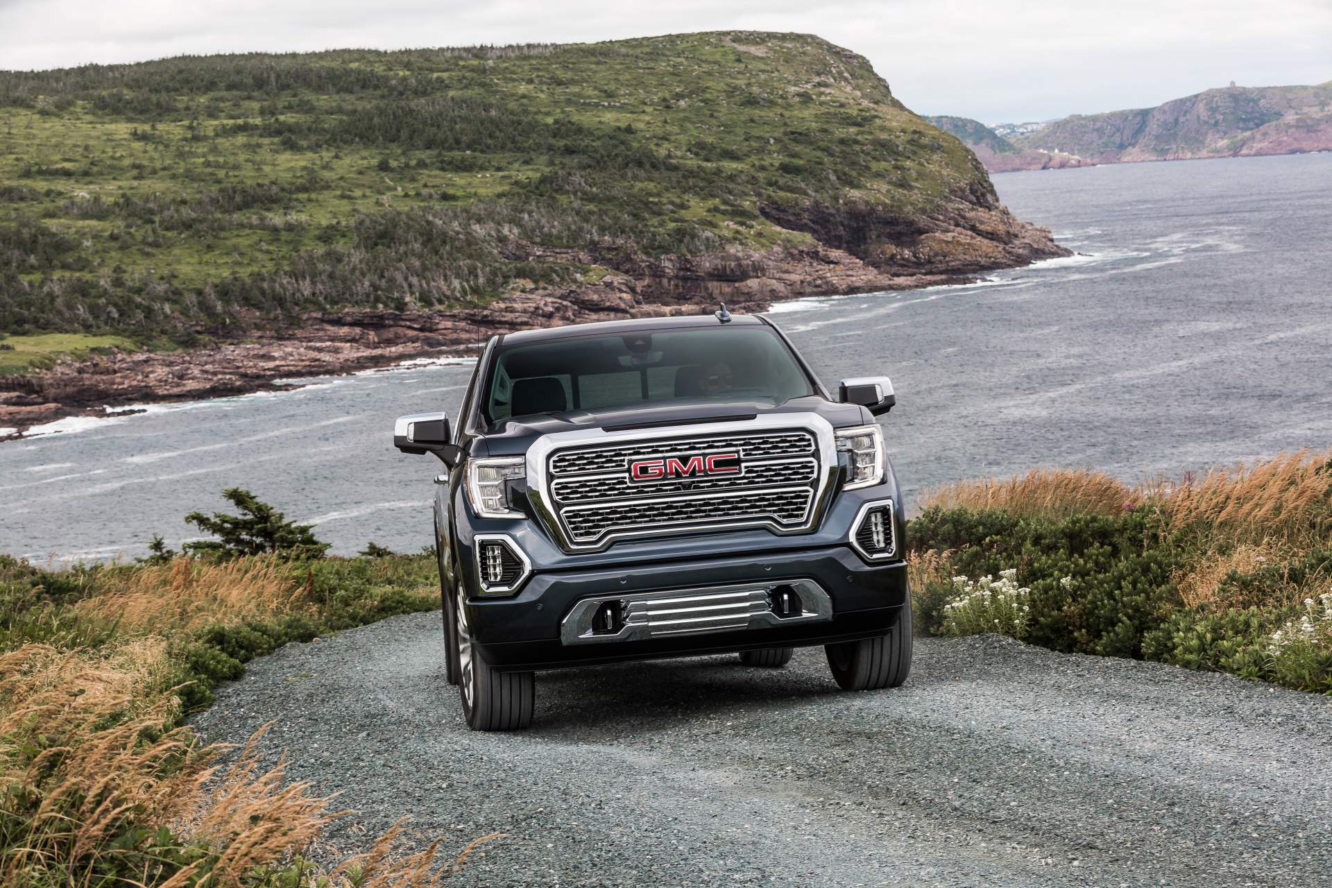 2019 GMC Sierra Denali Americans Paying Luxury Car Prices For Pickup Trucks, With Average Transactions Up 61% From 2009!