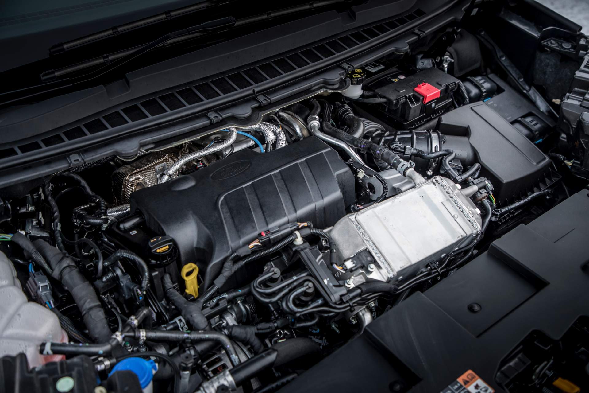 Stylish, Sporty New Ford Edge: More Performance, Comfort and Tec Seven-Seat 2020 Ford Kuga To Replace Slow-Selling Edge In Europe