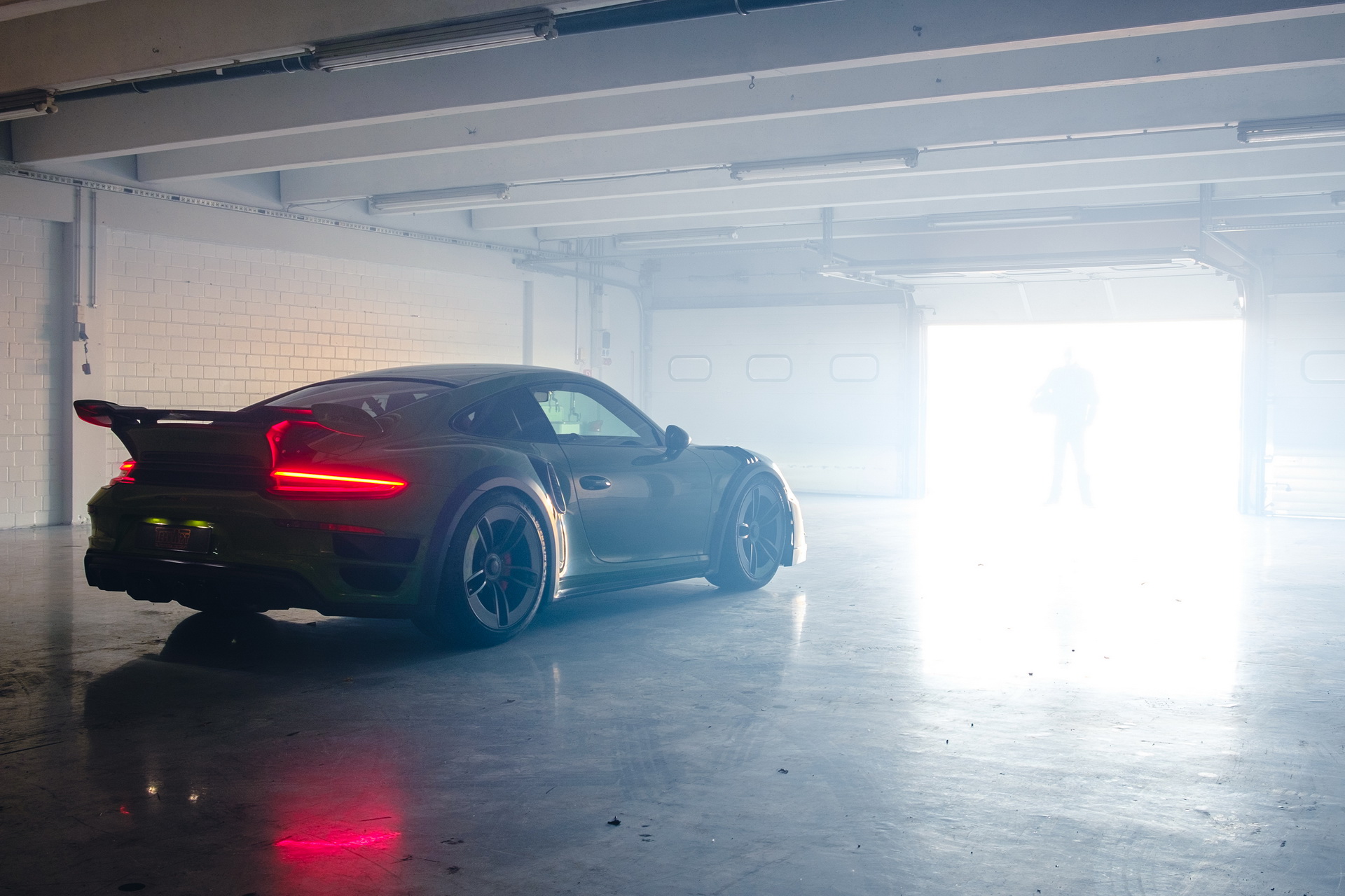 TECHART_GTstreetRS_05 TechArt’s GTstreet RS Looks Dirty, But Those Are Actually Carbon Strands