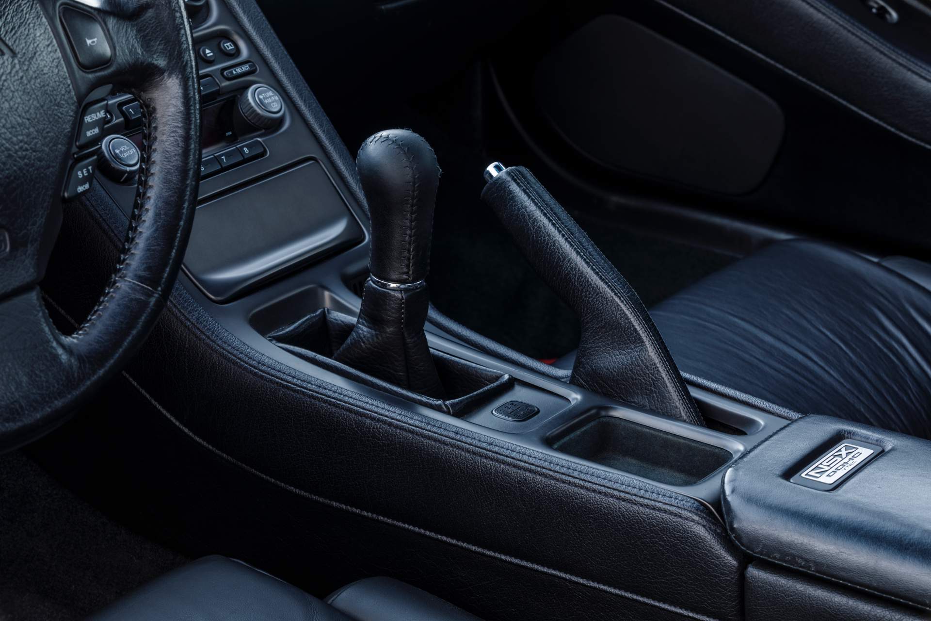 1st Generation NSX & 2019 NSX Acura Marks 30 Years Of NSX With Throwback Video And Photo Gallery