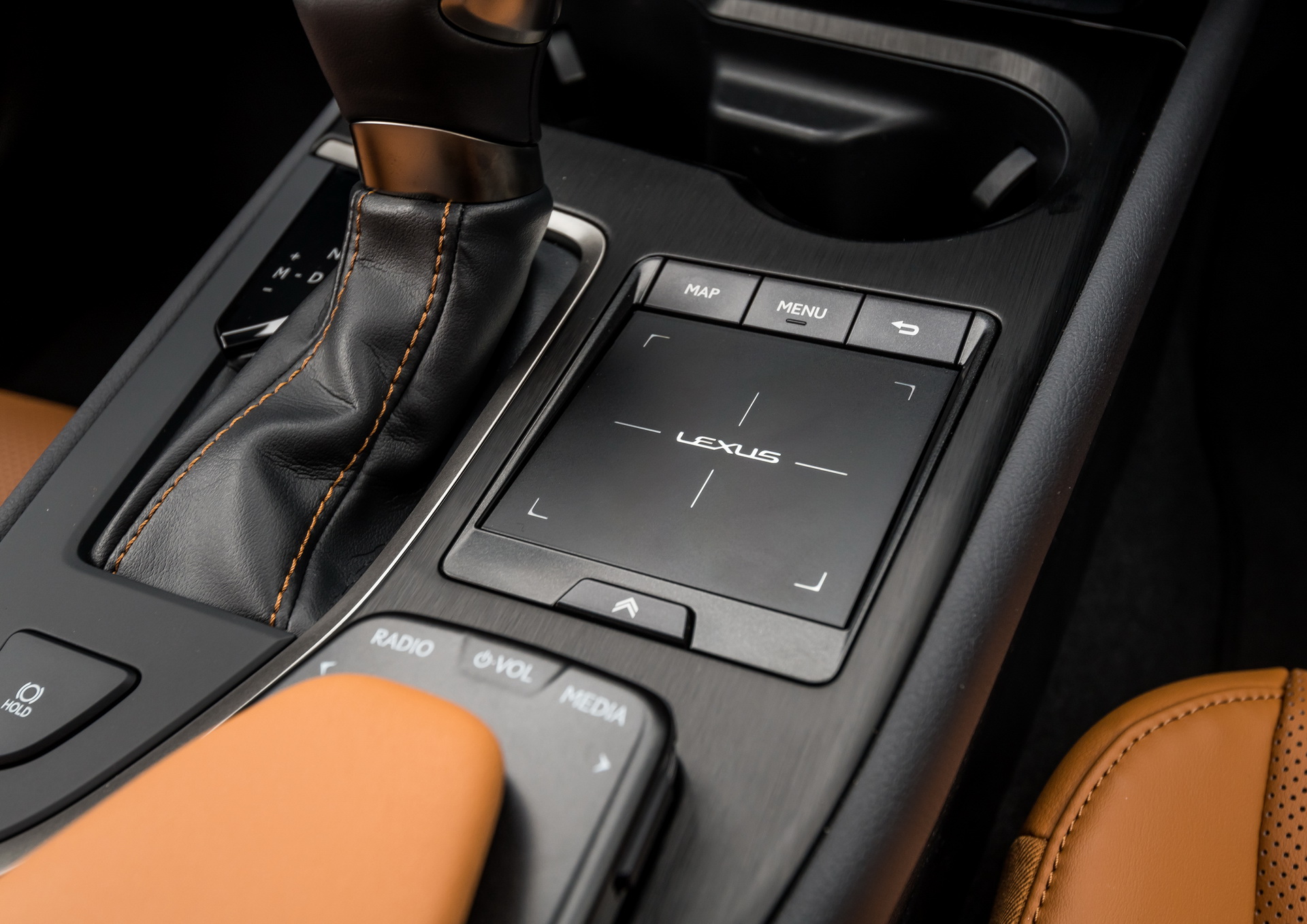 2019-Lexus-UX-18 Lexus Launches Special, Subscription-Like Lease Deal For UX