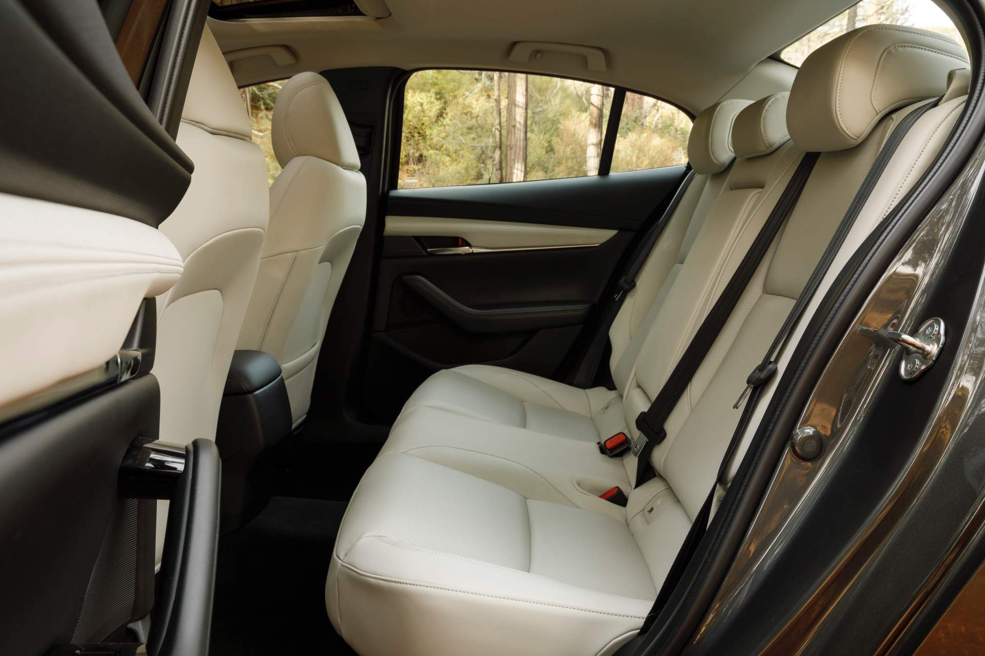 2019 Mazda3 Sedan 36 Feast Your Eyes On America’s 2019 Mazda3 Through This Super Gallery