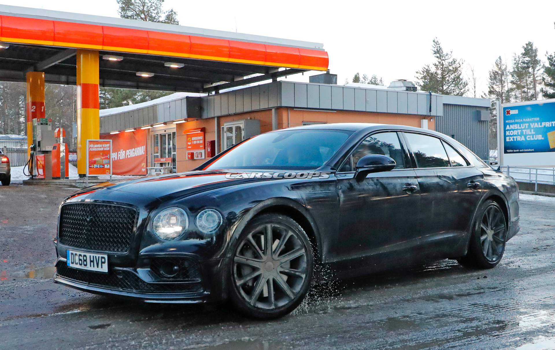 2020 Bentley Flying Spur spy shots 22 2020 Bentley Flying Spur Loses Padded Camo, Wears Production Lights