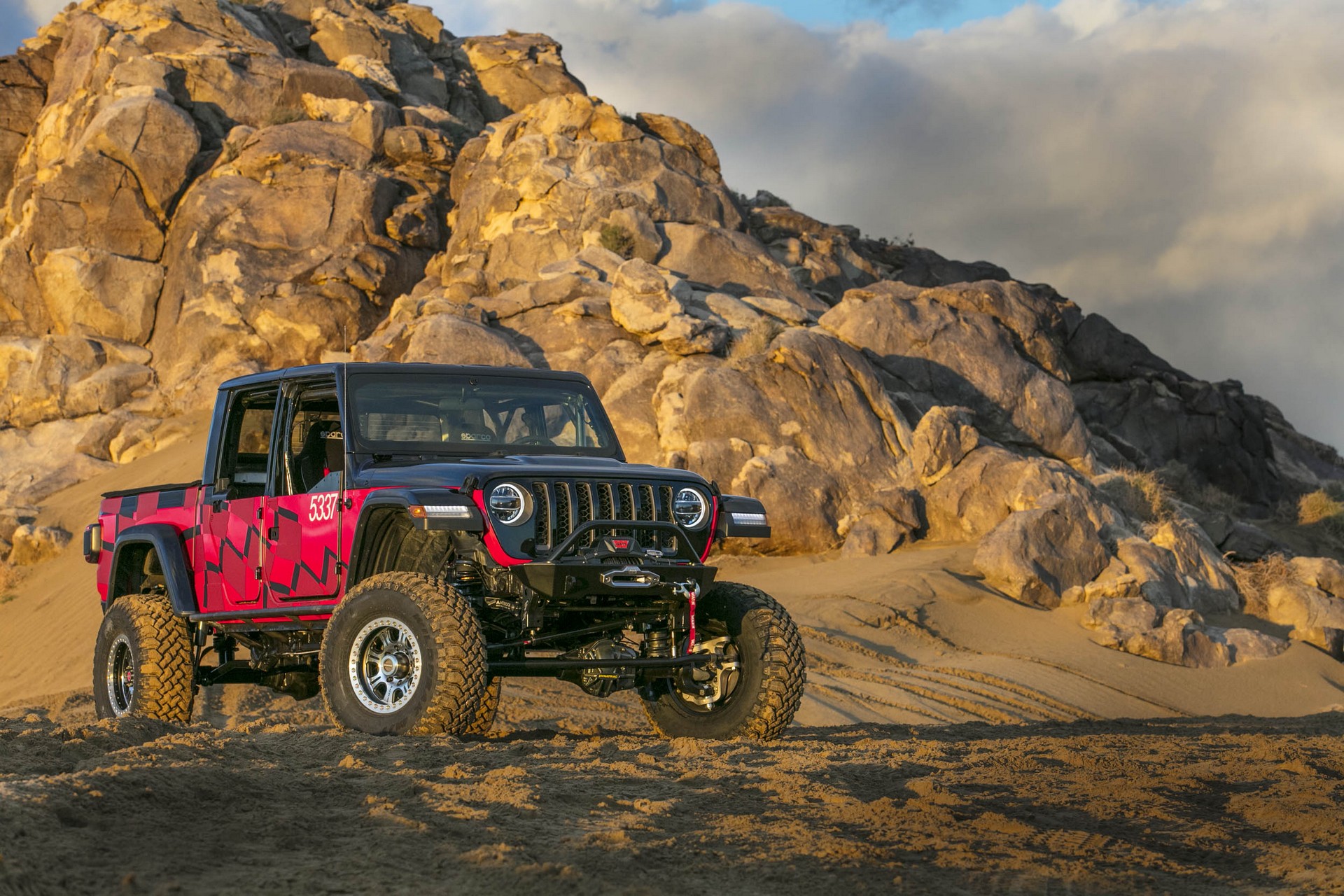 2020 Jeep Gladiator King of the Hammers-1 2020 Jeep Gladiator To Be Put To The Test In Grueling Off-Road Race