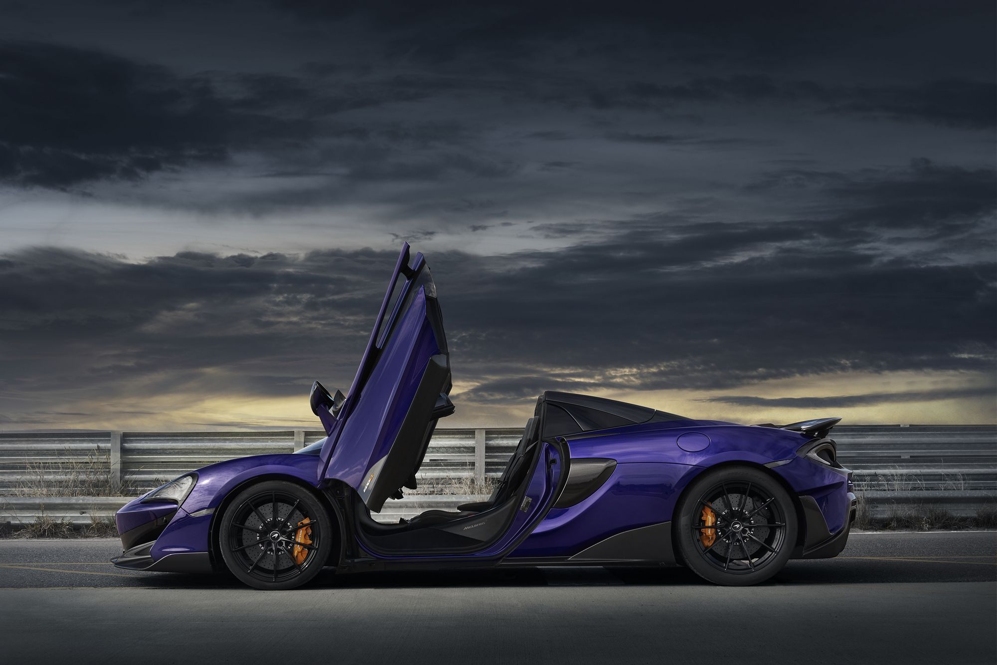 McLaren-600LT-Spider-38 Bask In The Glory Of The Colorful McLaren 600LT Spider