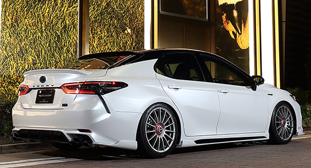  JDM Tuned Toyota Camry Is Ready For Some Hot Tokyo Nights