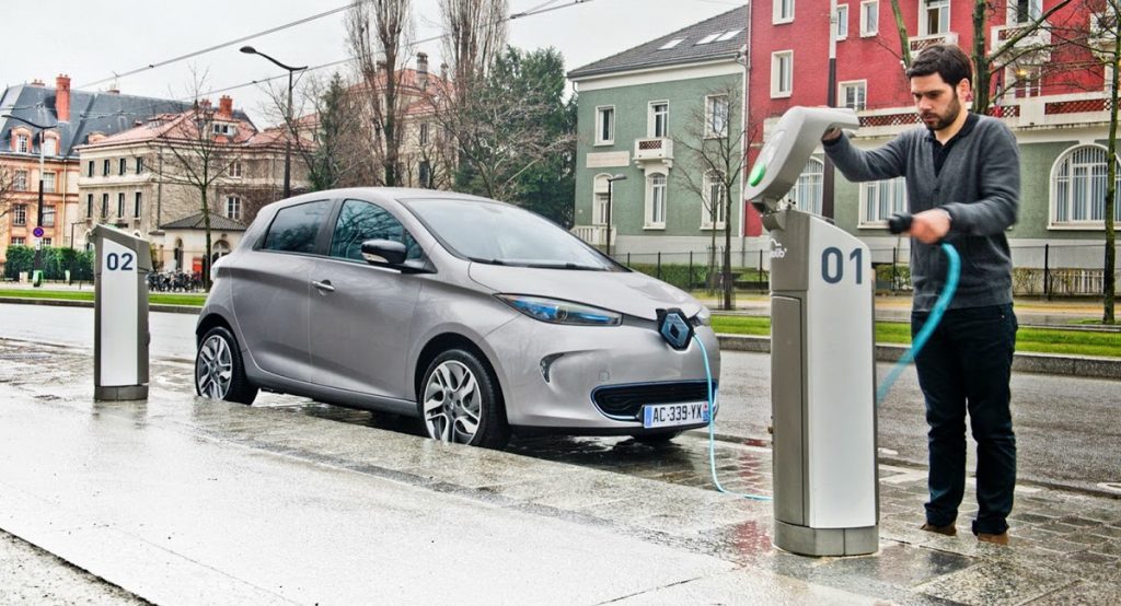 France Will Invest $790 Million In Battery Industry To Reduce Reliance On China