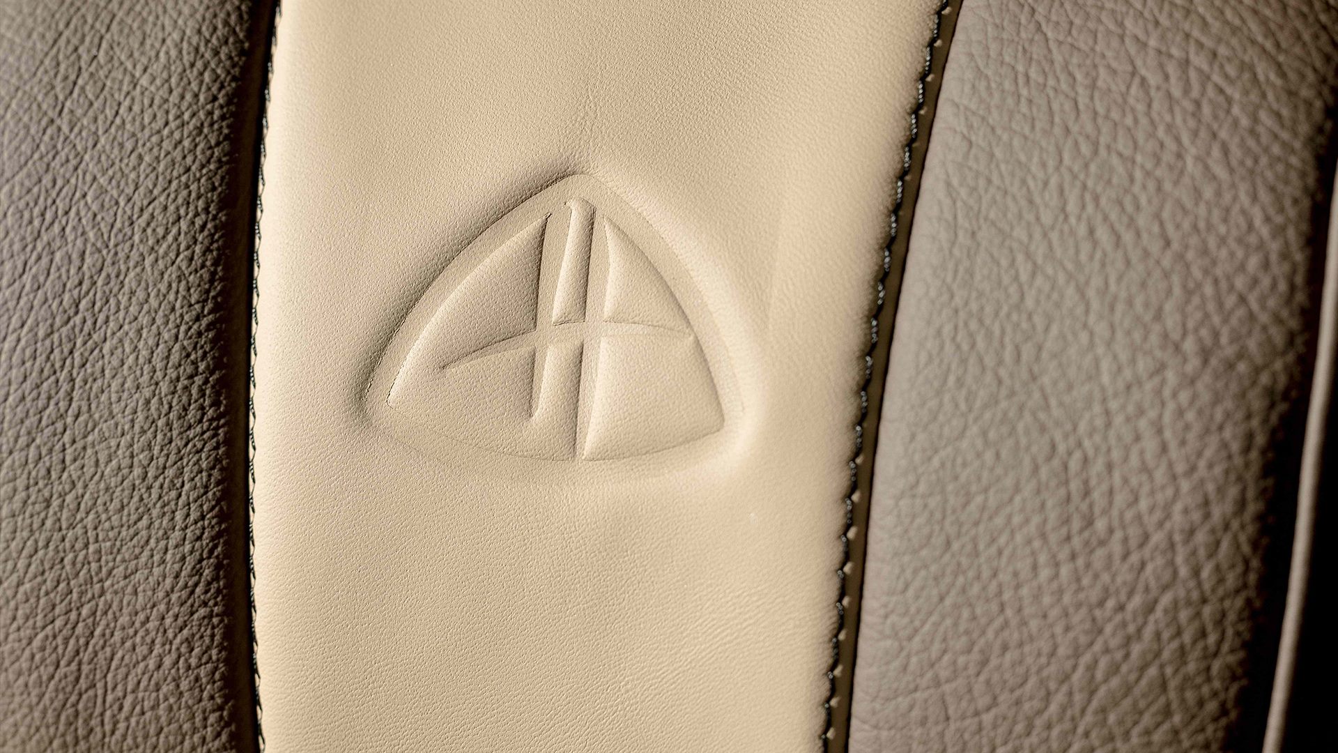 mercedes-benz s-class tuning hofele 13 Mercedes S-Class By Hofele Is A Unique Maybach Wannabe