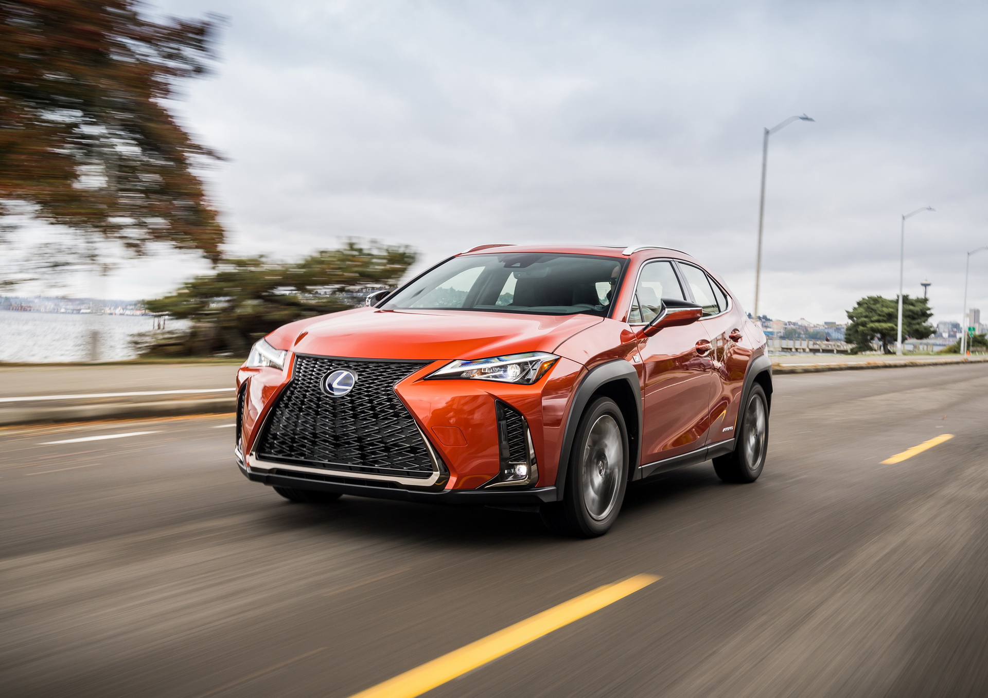 2019-Lexus-UX-01 Lexus Launches Special, Subscription-Like Lease Deal For UX