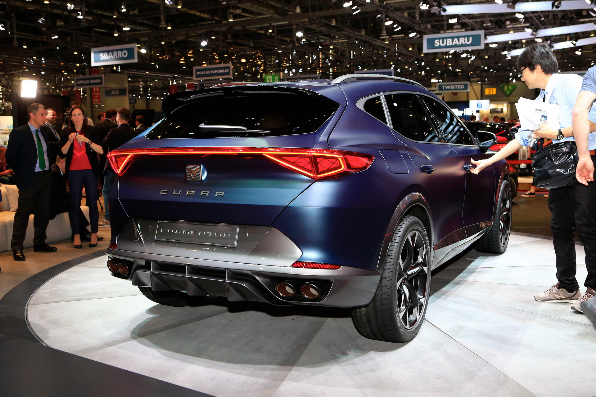 Cupra-Formentor-14 CUPRA Formentor Concept Previews High-Performance Hybrid SUV (Live Pics)