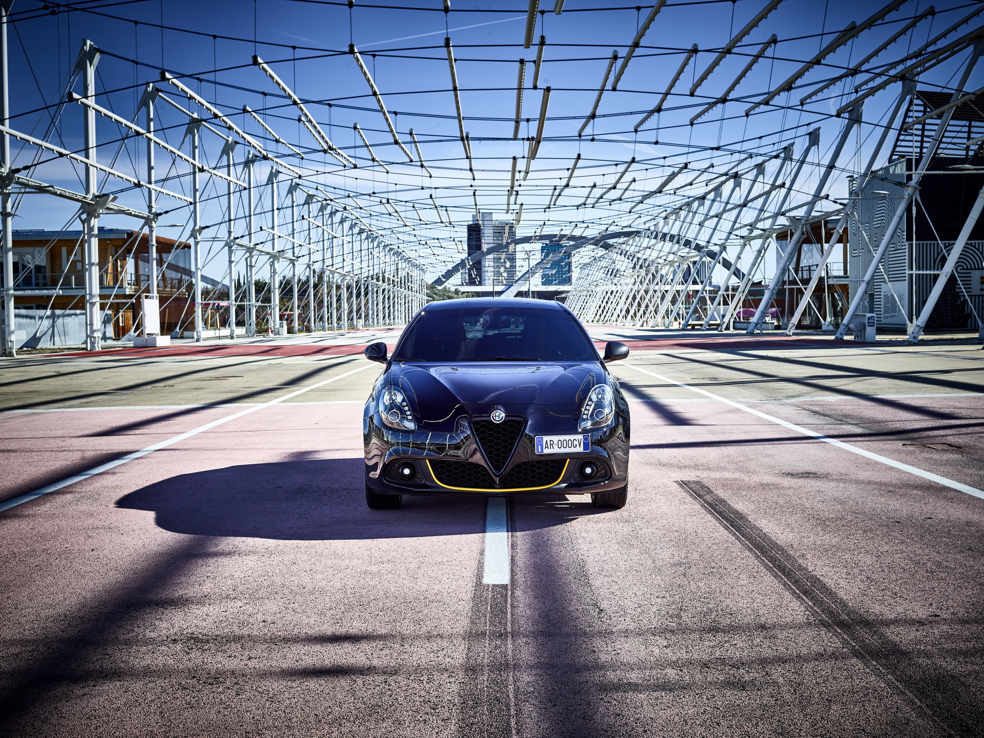 Alfa-Romeo_Giulietta-Veloce_01 Alfa Romeo Reveals New Limited Editions, Including Giulia, Stelvio Quadrifoglio Racing
