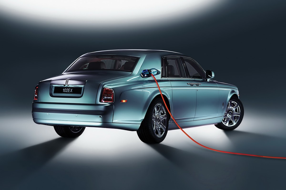 Rolls-Royce-Electric-Plans-3 Rolls-Royce Holding Back EV Until Tech And Infrastructure Improve