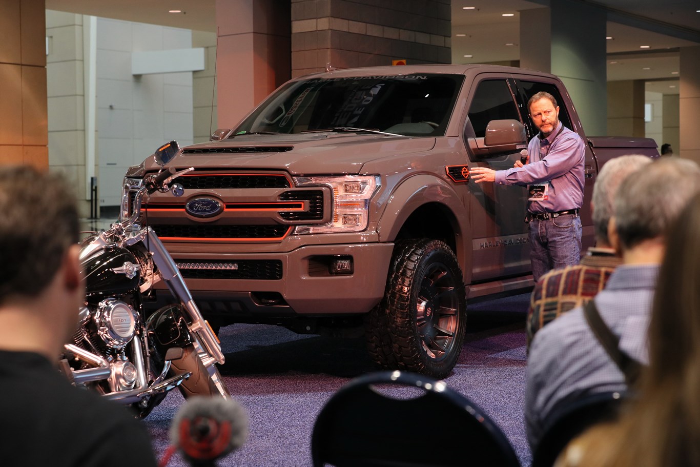 2019 Ford F-150 Harley Davidson 5 2019 Ford F-150 Harley-Davidson Truck Is Back With A $97,415 Starting Price
