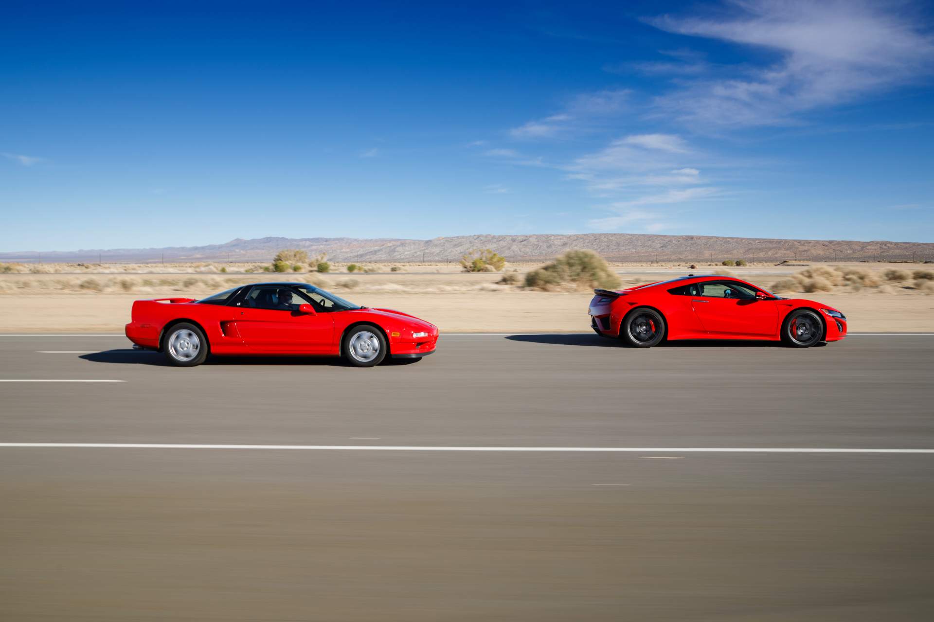 1st Generation NSX & 2019 NSX Acura Marks 30 Years Of NSX With Throwback Video And Photo Gallery