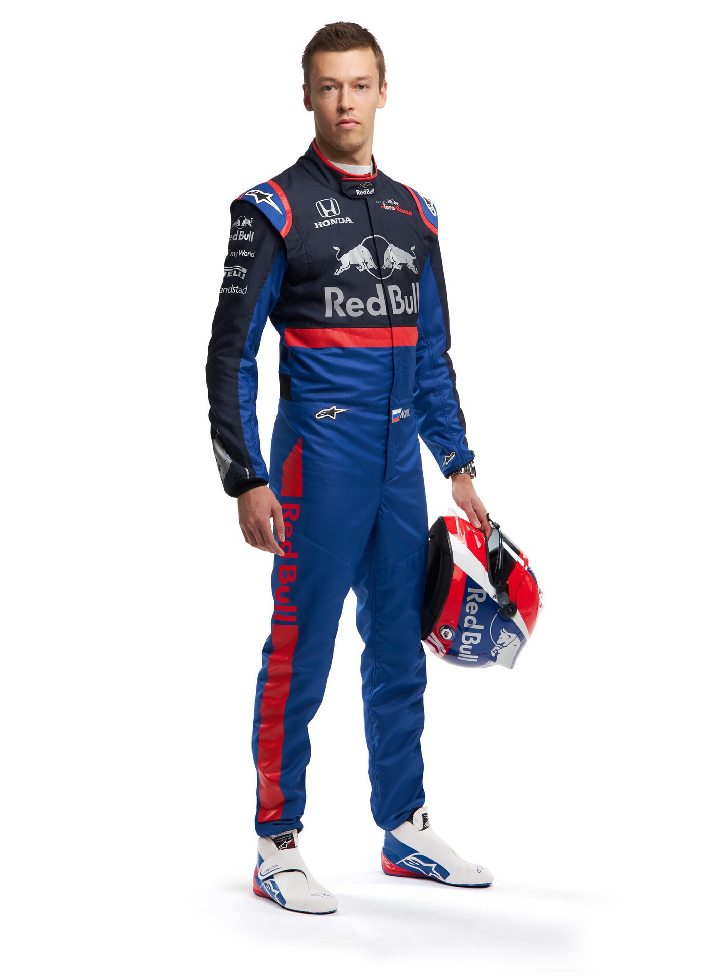 toro rosso unveils 2019 f1 car 11 Scuderia Toro Rosso Unveil Their 2019 Formula One Race Car