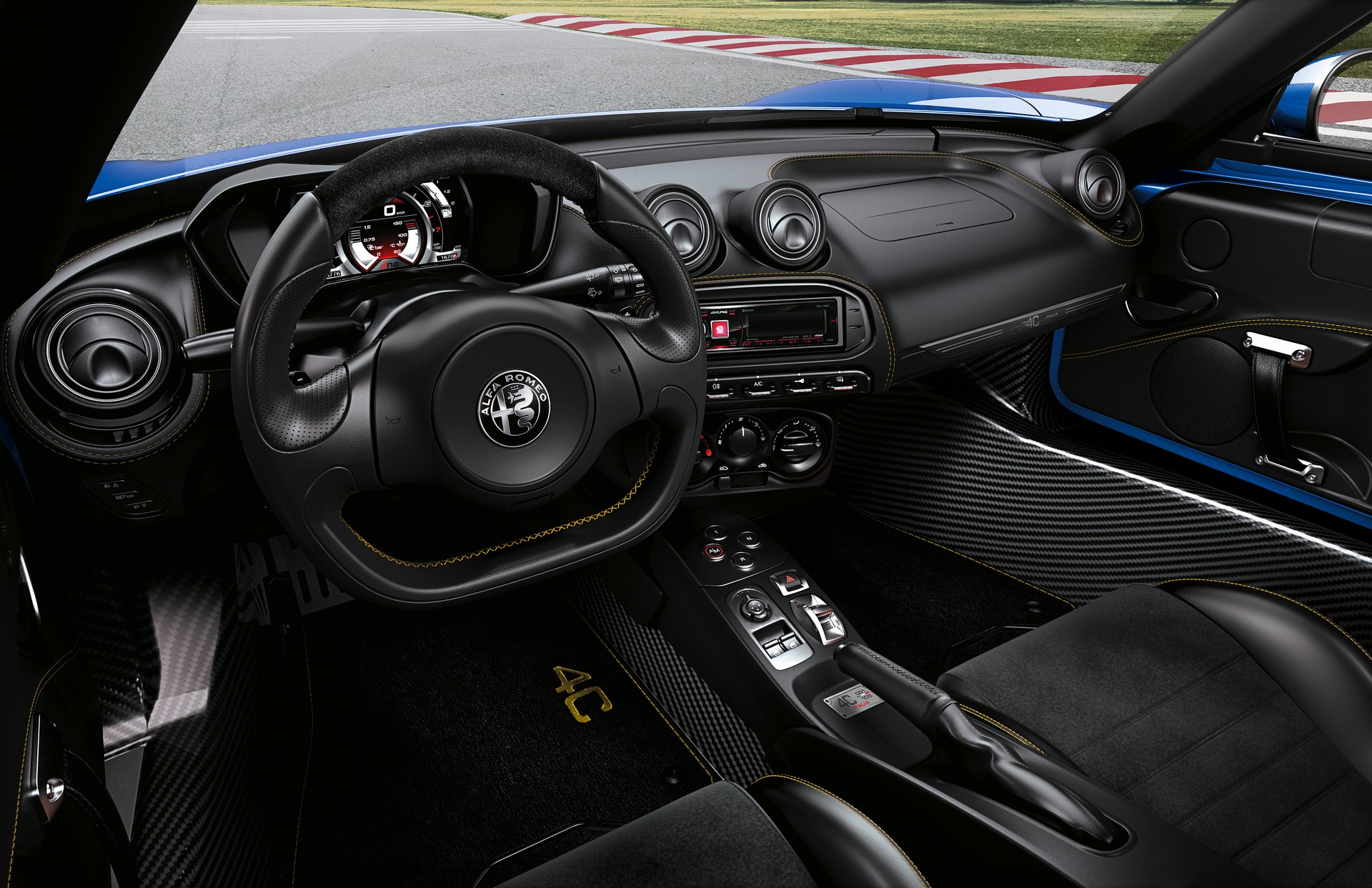 Alfa Romeo 4C Spider Italia-3 Alfa Romeo 4C Spider Returns For 2020 With New Italia Special Edition