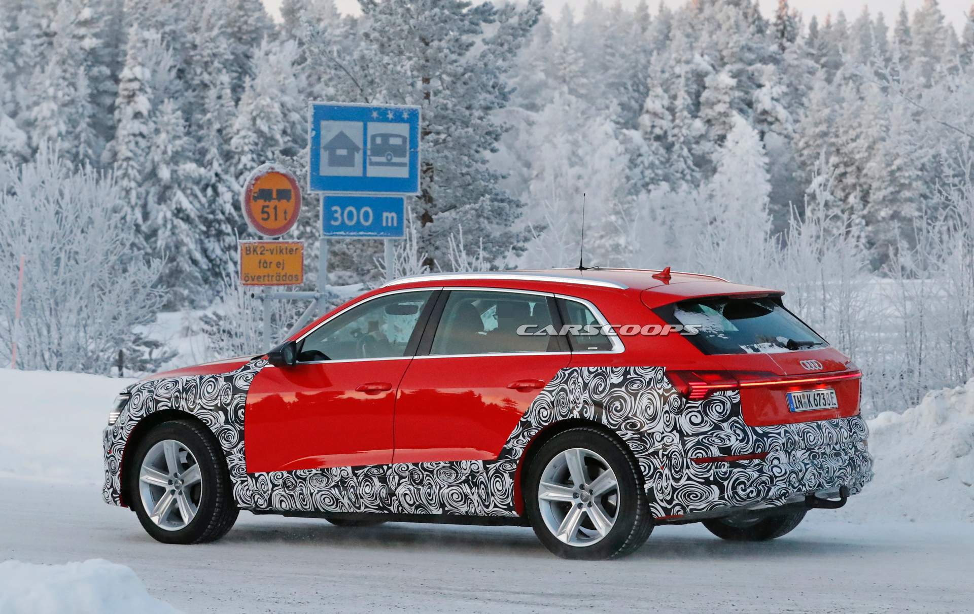Audi e-tron quattro spy shots 7 Audi E-Tron Spied Testing, Could Be 3-Motor Performance Version