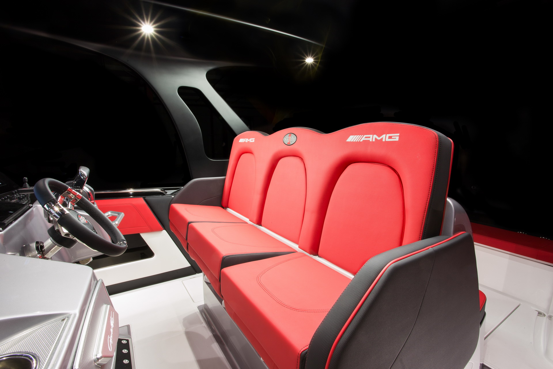 41 AMG Carbon Edition 2 Mercedes-AMG And Cigarette Racing’s New 41’ AMG Carbon Edition Has 1,600 Sea Horses