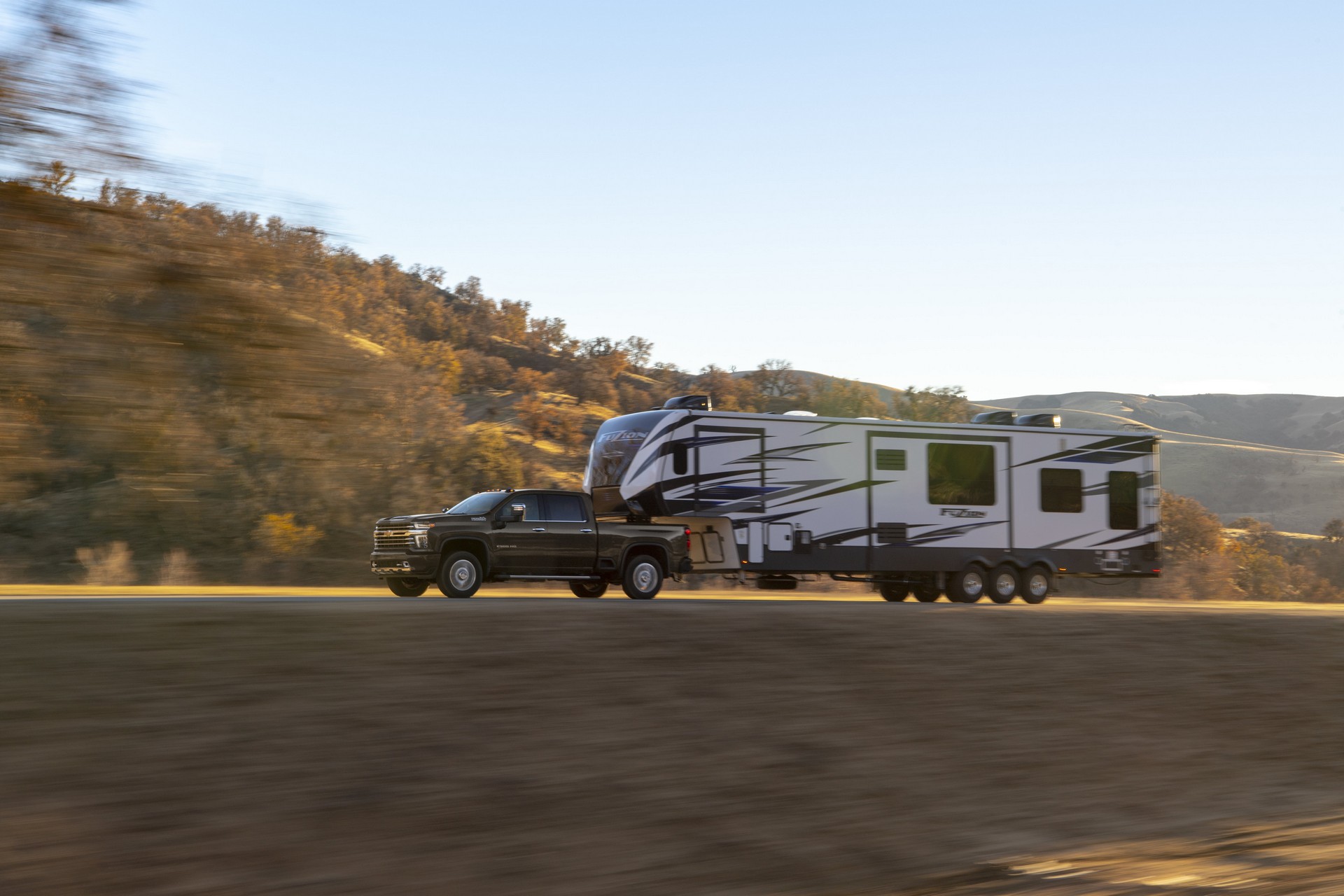 2020 Silverado 2500 HD-18 2020 Chevrolet Silverado HD Debuts With New 6.6-liter V8 And 35,500 Pound Towing Capacity