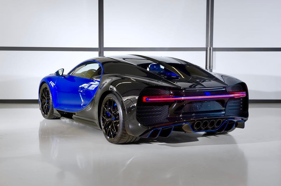 Bugatti-Chiron-Sport-Blue-2 First Bugatti Chiron Sport Delivered Is A Masterpiece In Blue And Black