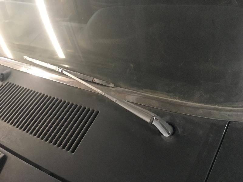 mach 1 ford mustang barn find 80 A 1969 Ford Mustang Mach 1 Was Sitting In A Garage For 39 Years!