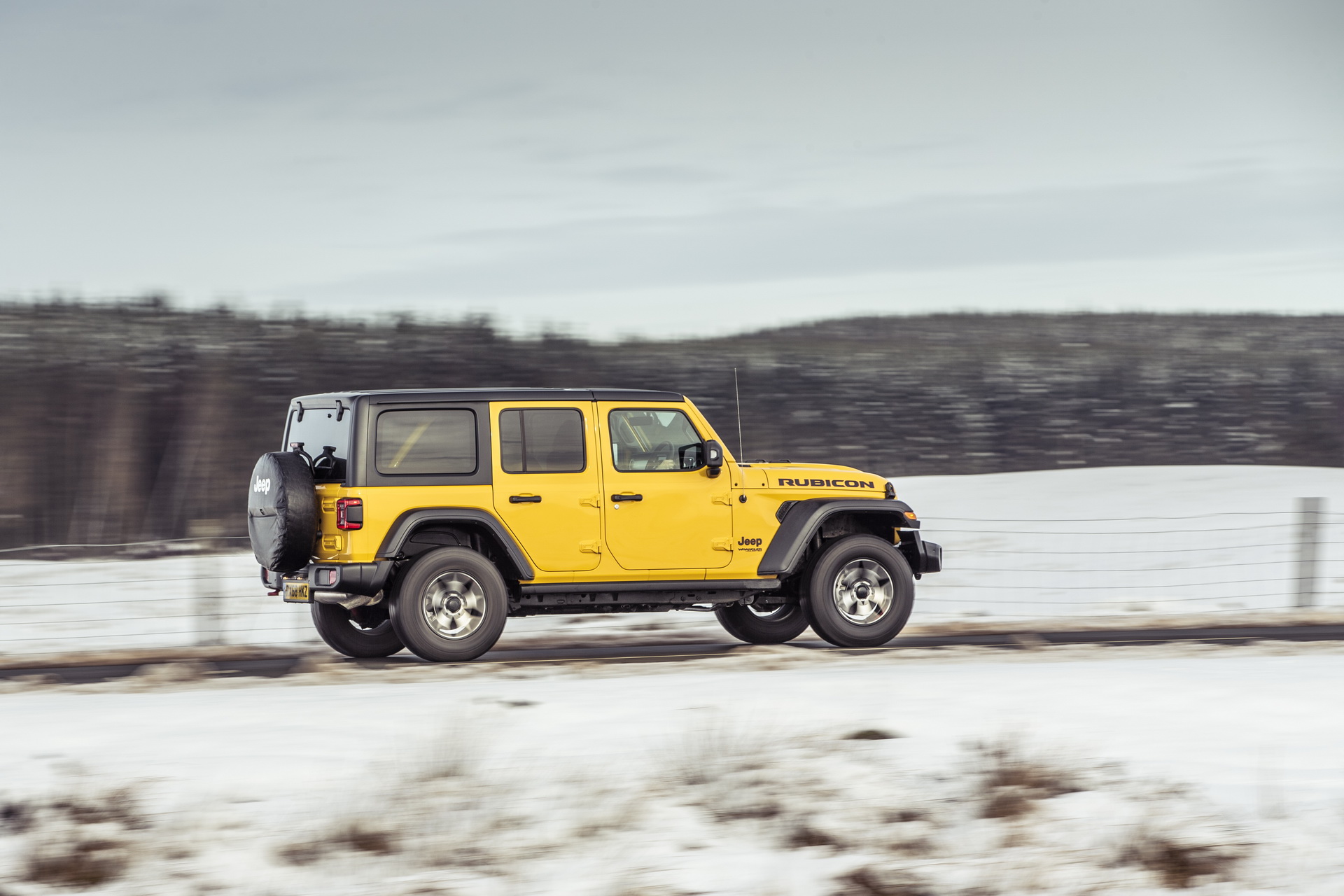 2019-Jeep-Wrangler-UK-13 2019 Jeep Wrangler Gains Four-Cylinder Petrol Option In The UK