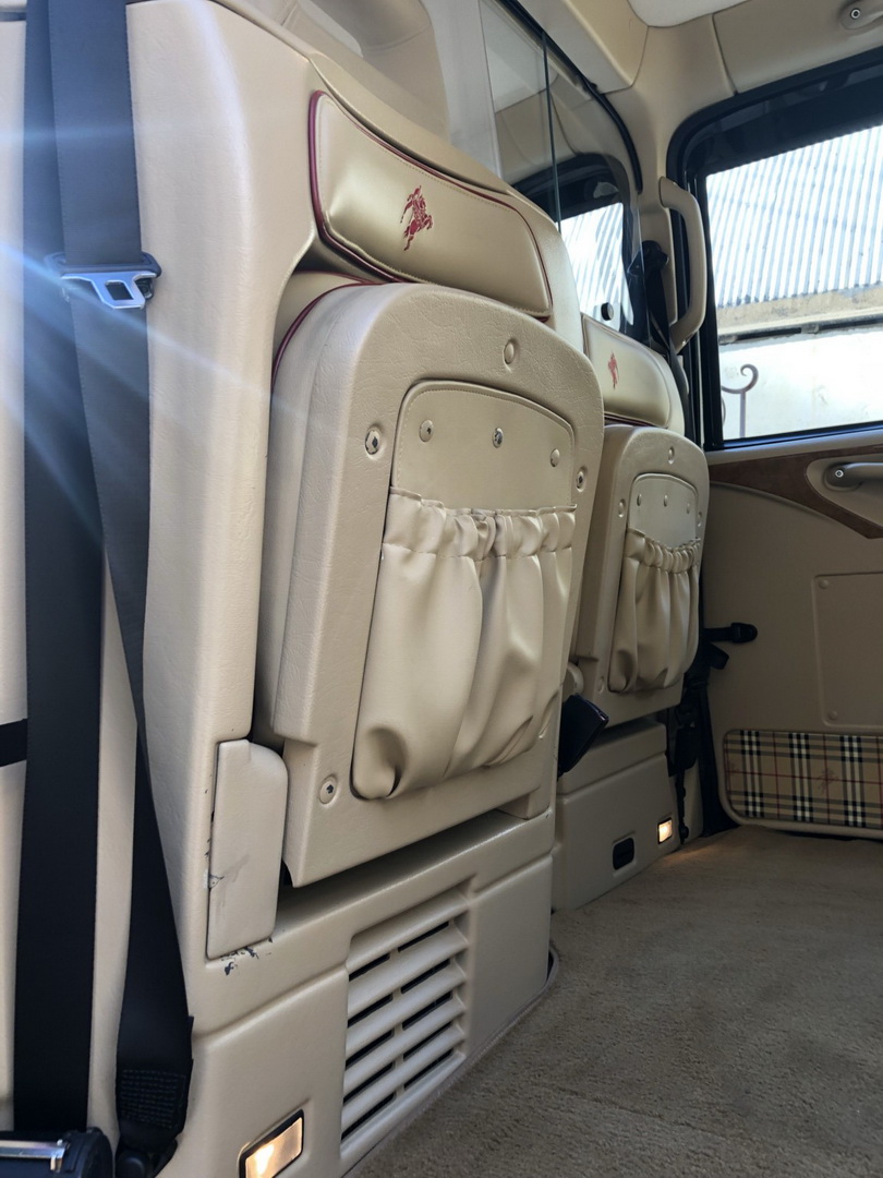 2002 london taxi burberry edition neiman marcus 57 Did You Know Neiman Marcus Offered A London Taxi Burberry Edition In The States?