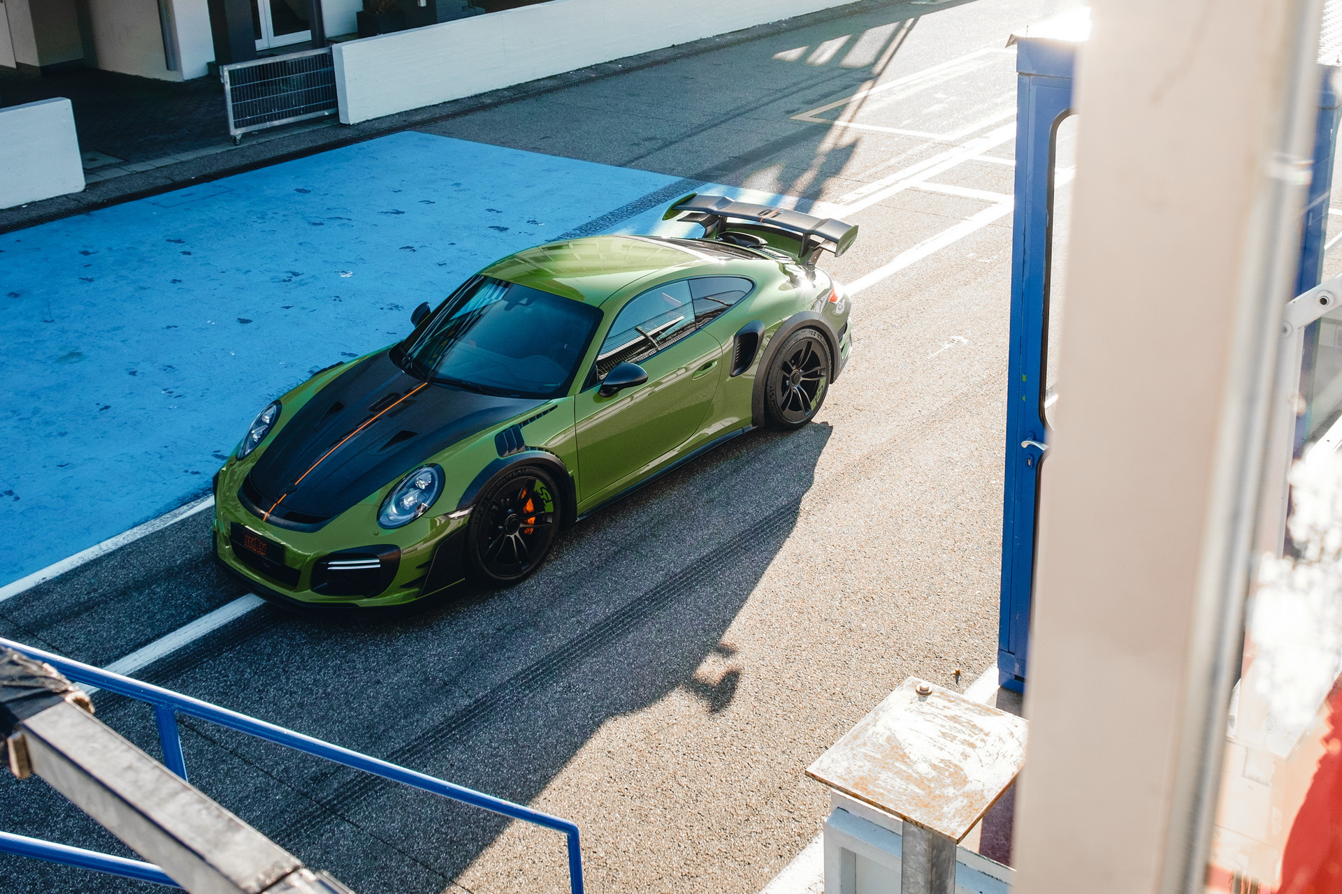 TECHART_GTstreetRS_13 TechArt’s GTstreet RS Looks Dirty, But Those Are Actually Carbon Strands