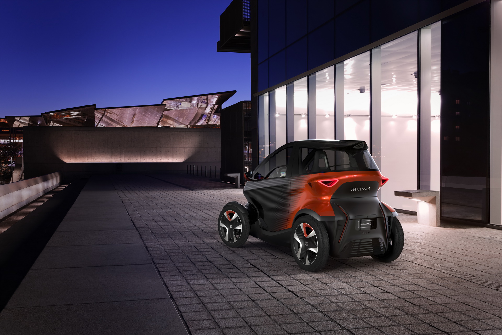 2019-Seat-Minimo-02 SEAT Electric Minimo Concept Balances Between Car And Bike, Enters Production In 2021