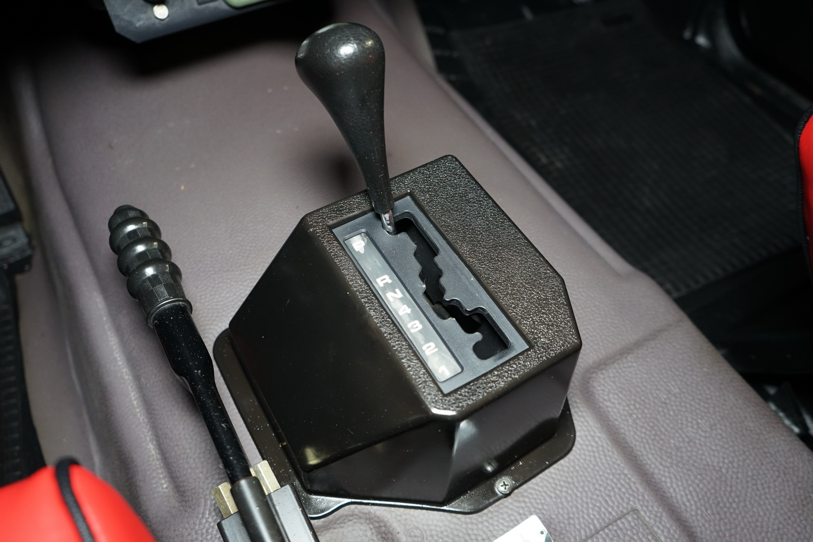 1993 mercedes g-class swiss army lorinser 23 Ex-Military Classic Mercedes G-Class Gets A Civilian Restomod