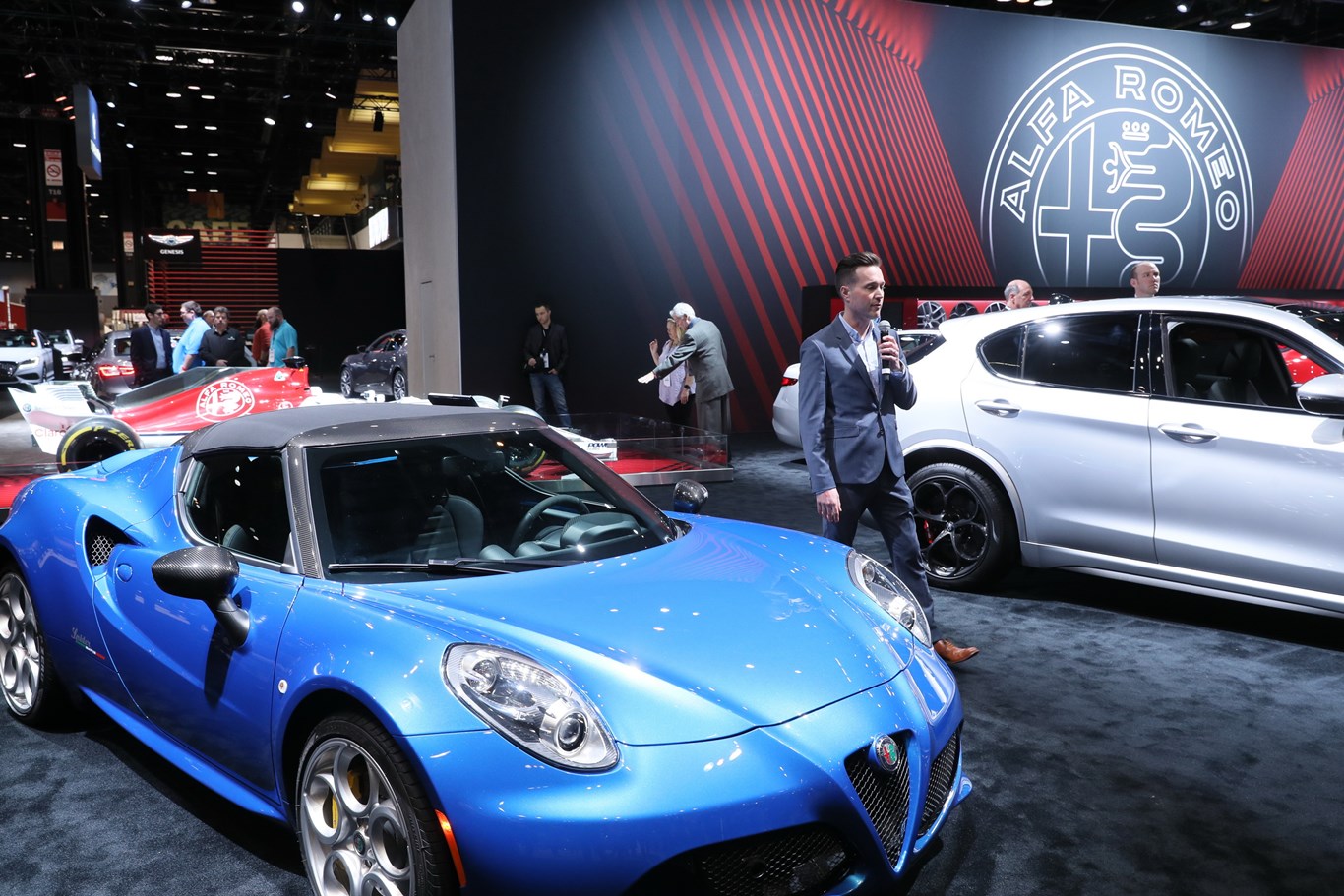 Alfa Romeo 4C Italia 5 Alfa Romeo 4C Spider Returns For 2020 With New Italia Special Edition