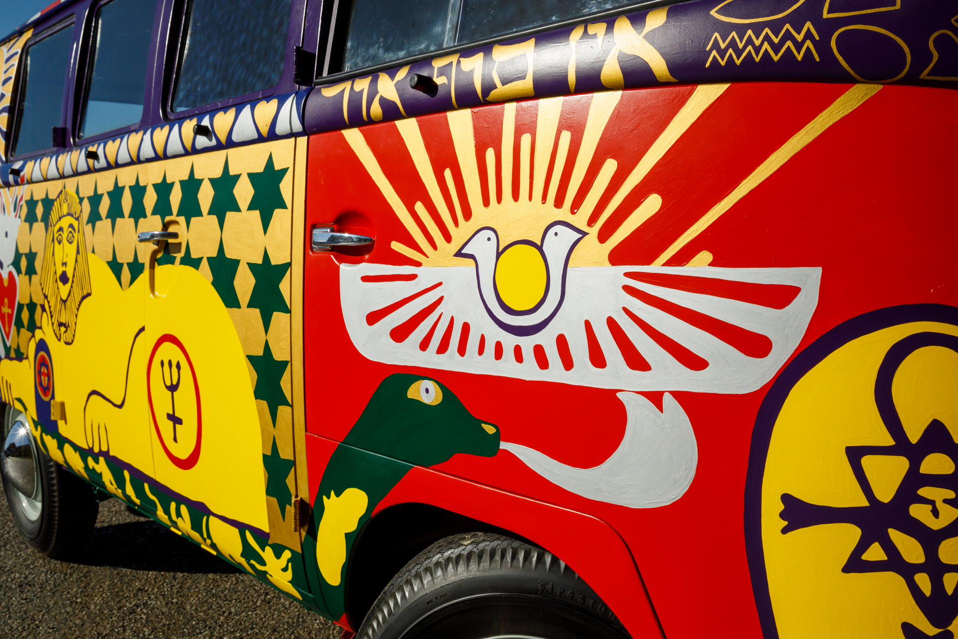vw light bus restored by vw usa 19 VW Built An Official Replica Of Its Iconic Woodstock ‘Light’ Bus