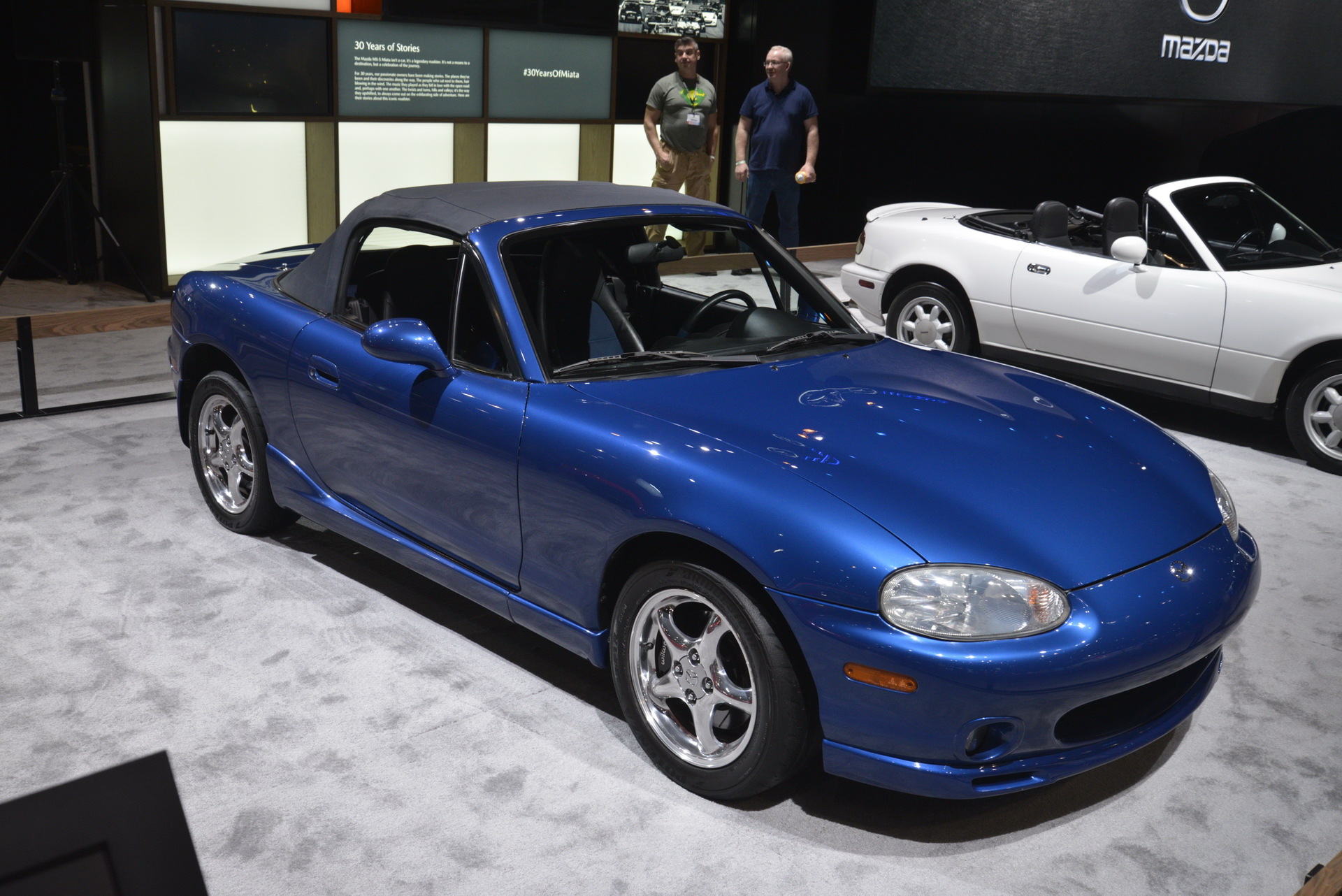 Mazda-MX-5-30th-Ann-6 New Mazda MX-5 30th Anniversary Edition Flaunts Exclusive Orange Paint, Alcantara Cabin