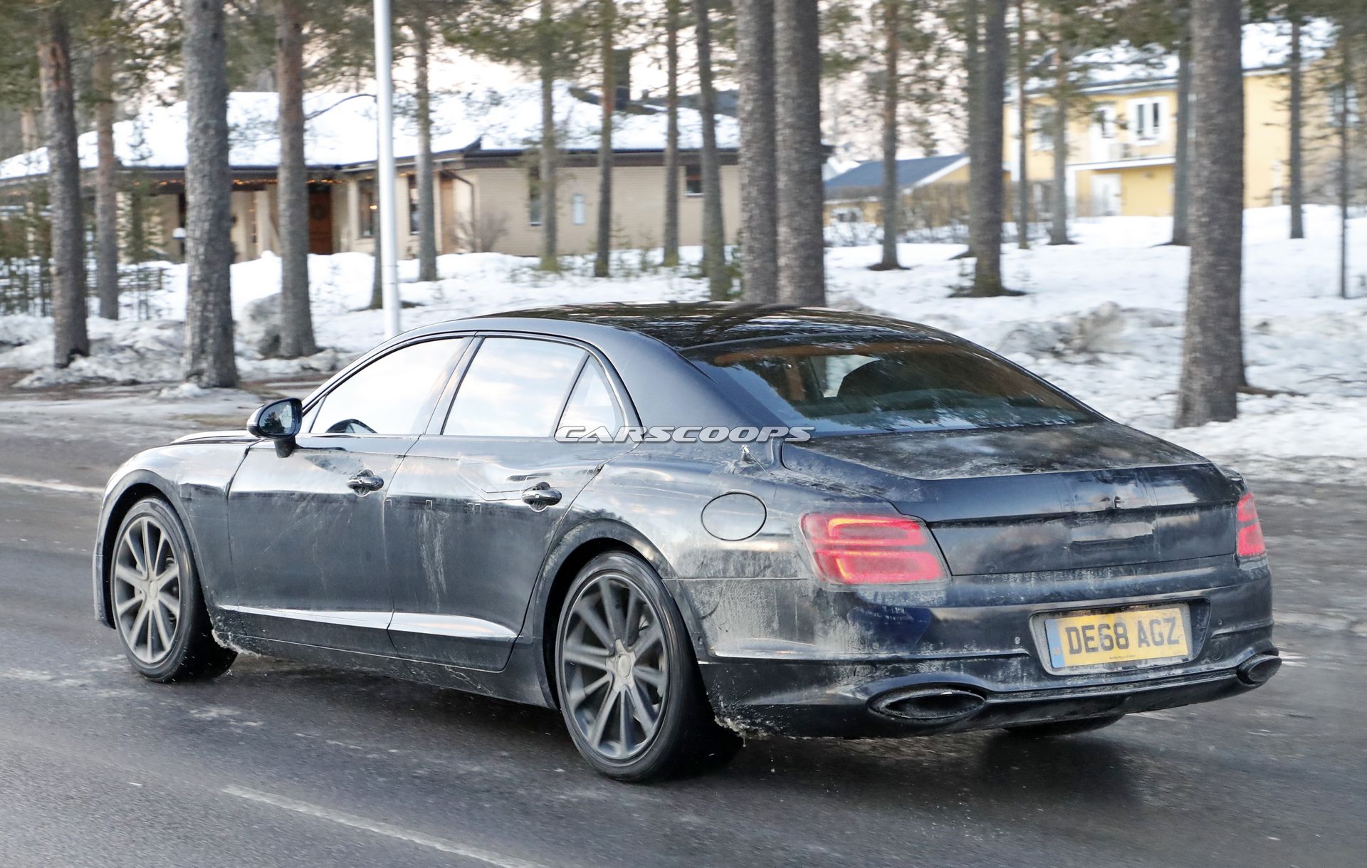 Bentley-Flying-Spur-PHEV-8 Bentley Flying Spur Plug-In Hybrid To Pair Luxury With Efficiency