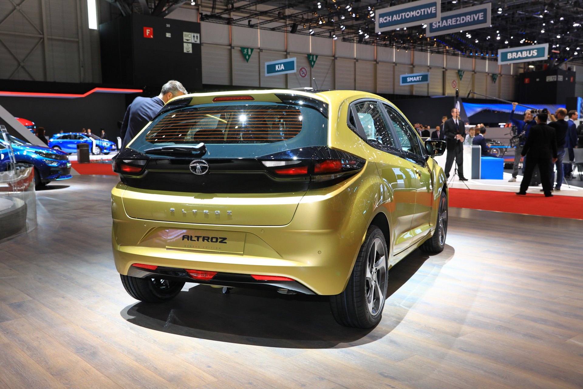 tata unveils altroz in geneva 38 Tata Motors Unveils Altroz Supermini And H2X Concept