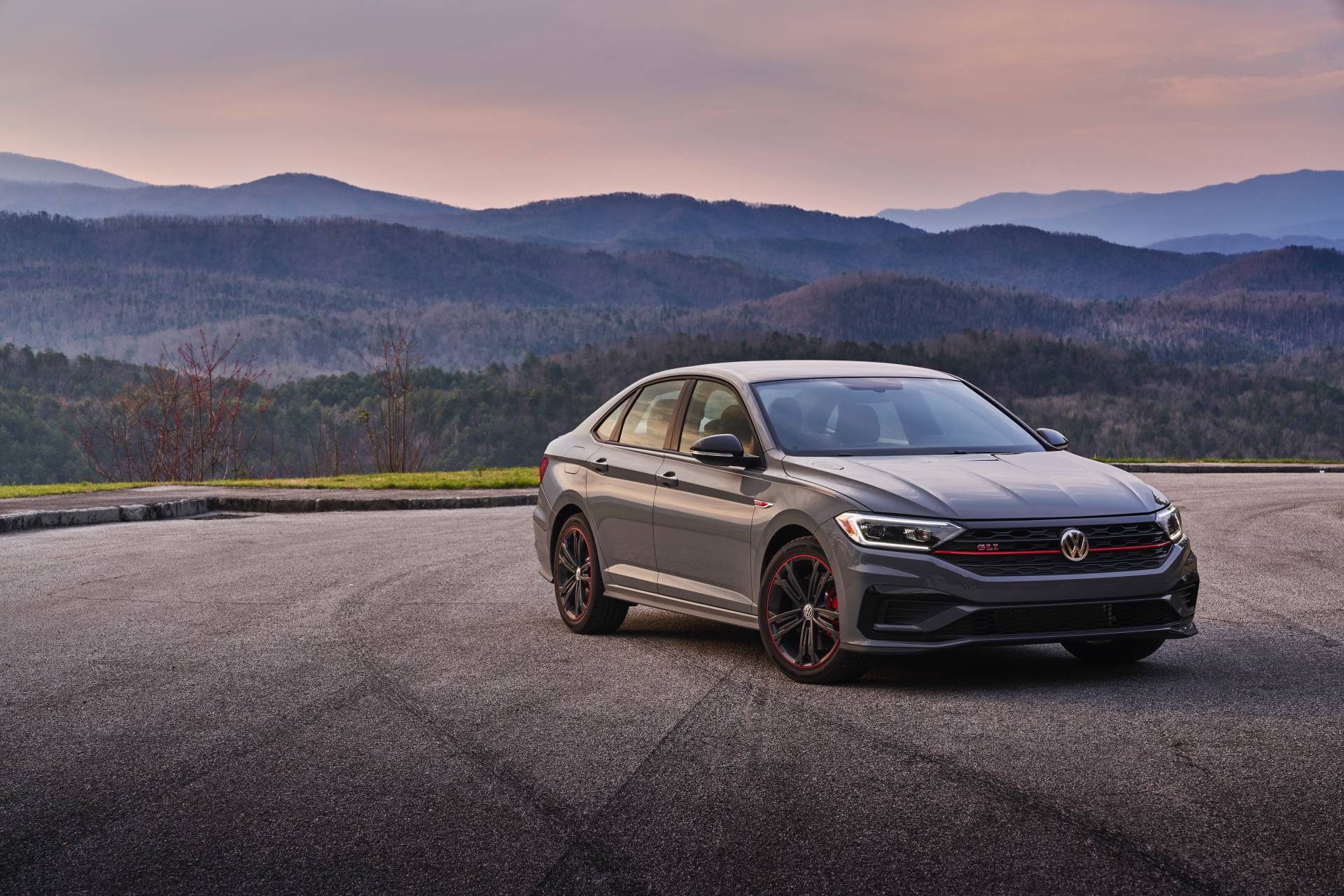 2019 VW Jetta GLI 35th Anniversary Edition 20 Huge 2019 VW Jetta GLI Gallery Helps You Choose Your Favorite Model