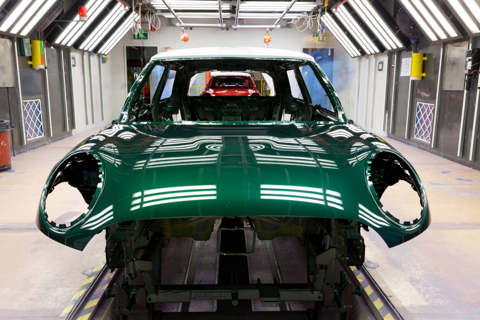 MINI production 1 BMW Reportedly Interested In Buying Honda’s Swindon Plant To Increase UK Capacity