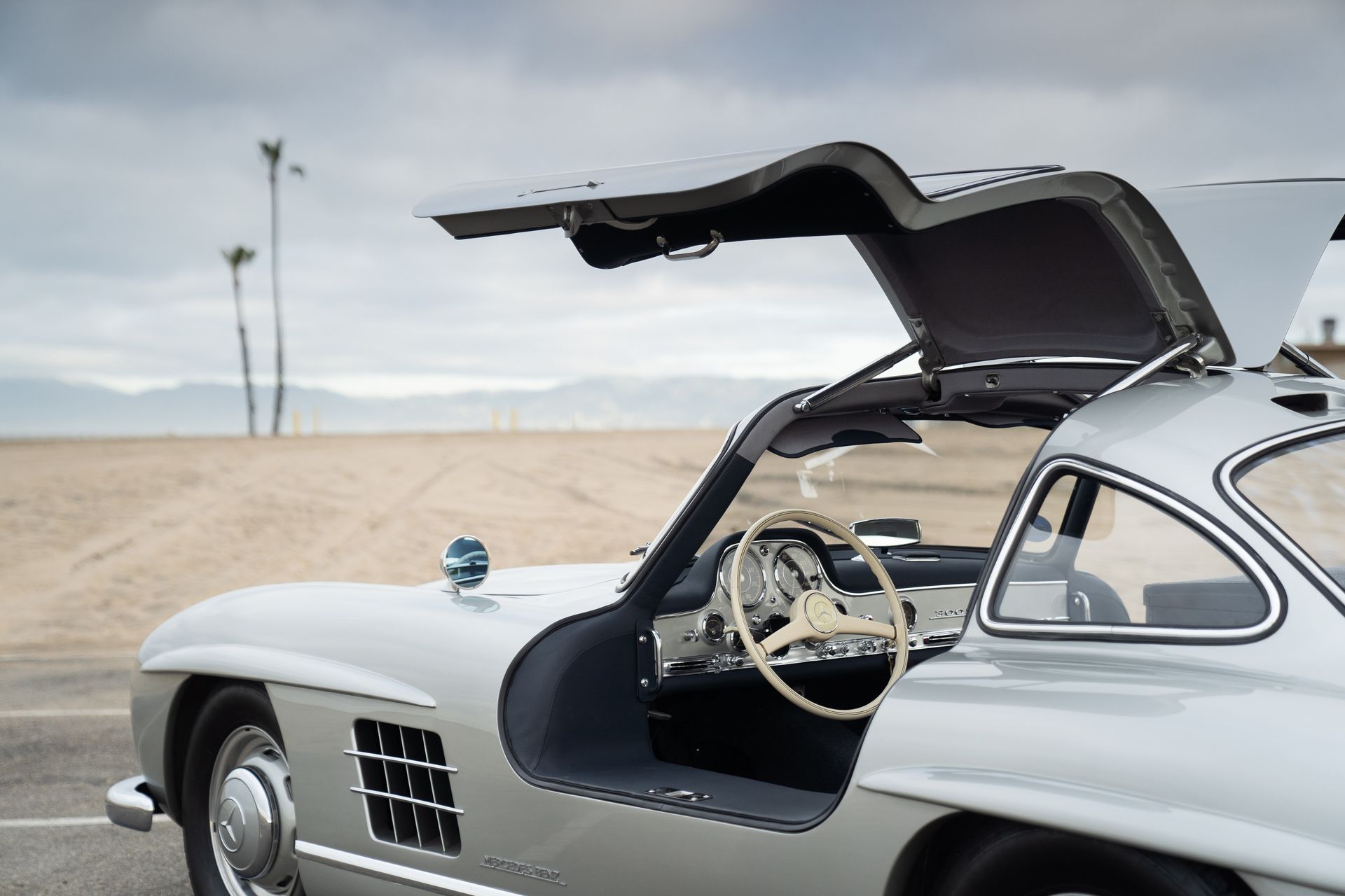 1955-Mercedes-Benz-300SL-10 Maroon 5’s Adam Levine Auctioning Off His Mercedes-Benz 300 SL Gullwing