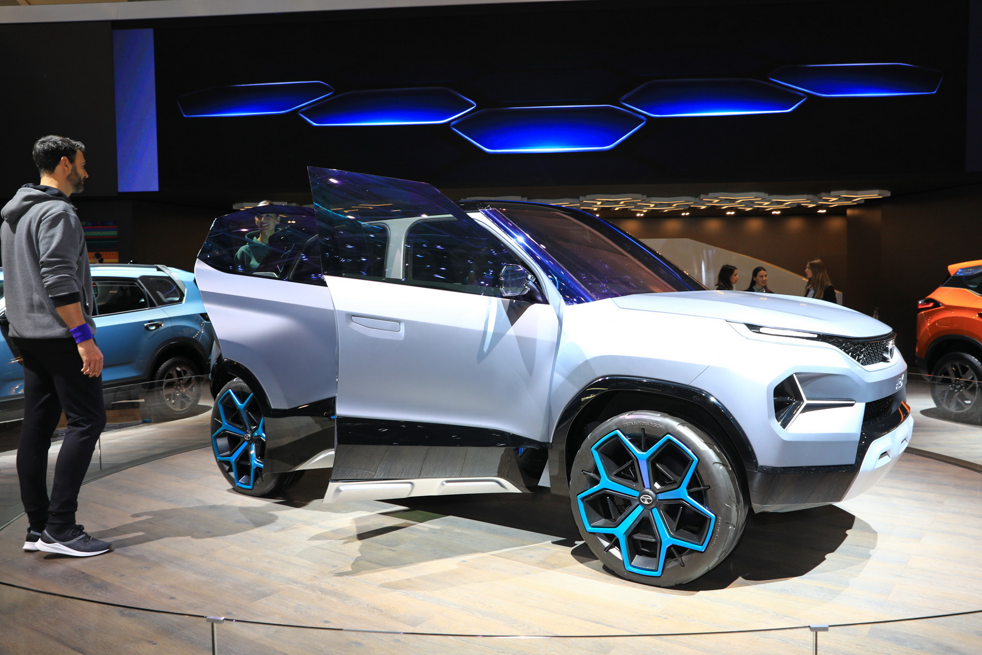 tata unveils altroz in geneva 27 Tata Motors Unveils Altroz Supermini And H2X Concept