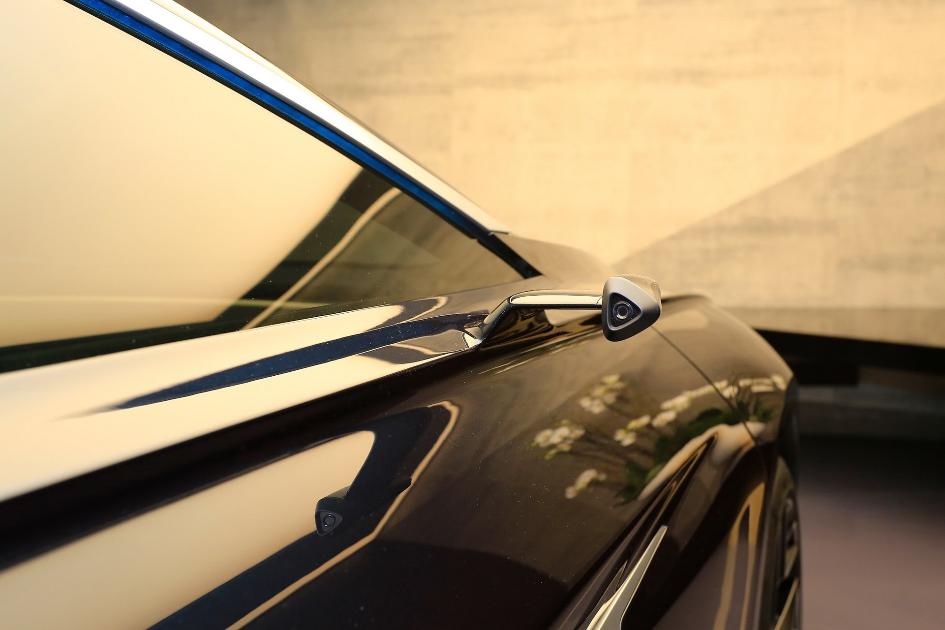 Lagonda SUV 14 Aston Martin Kills Lagonda EV, Will Use Badge On Posh Astons Instead