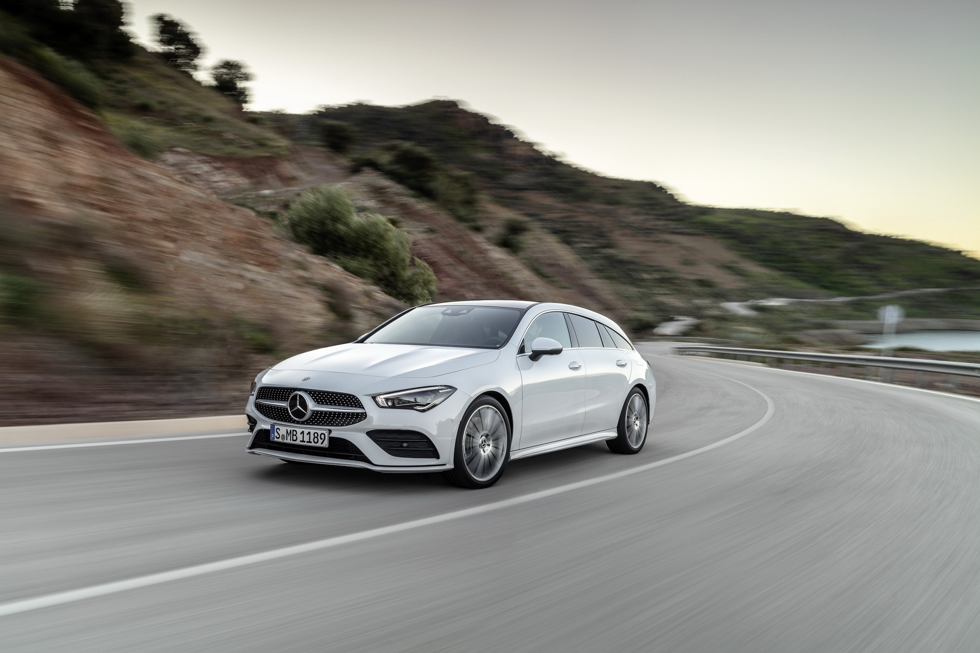 2019 mercedes cla shooting brake geneva 53 All-New Mercedes CLA Shooting Brake Blends Practicality With Sensual Purity