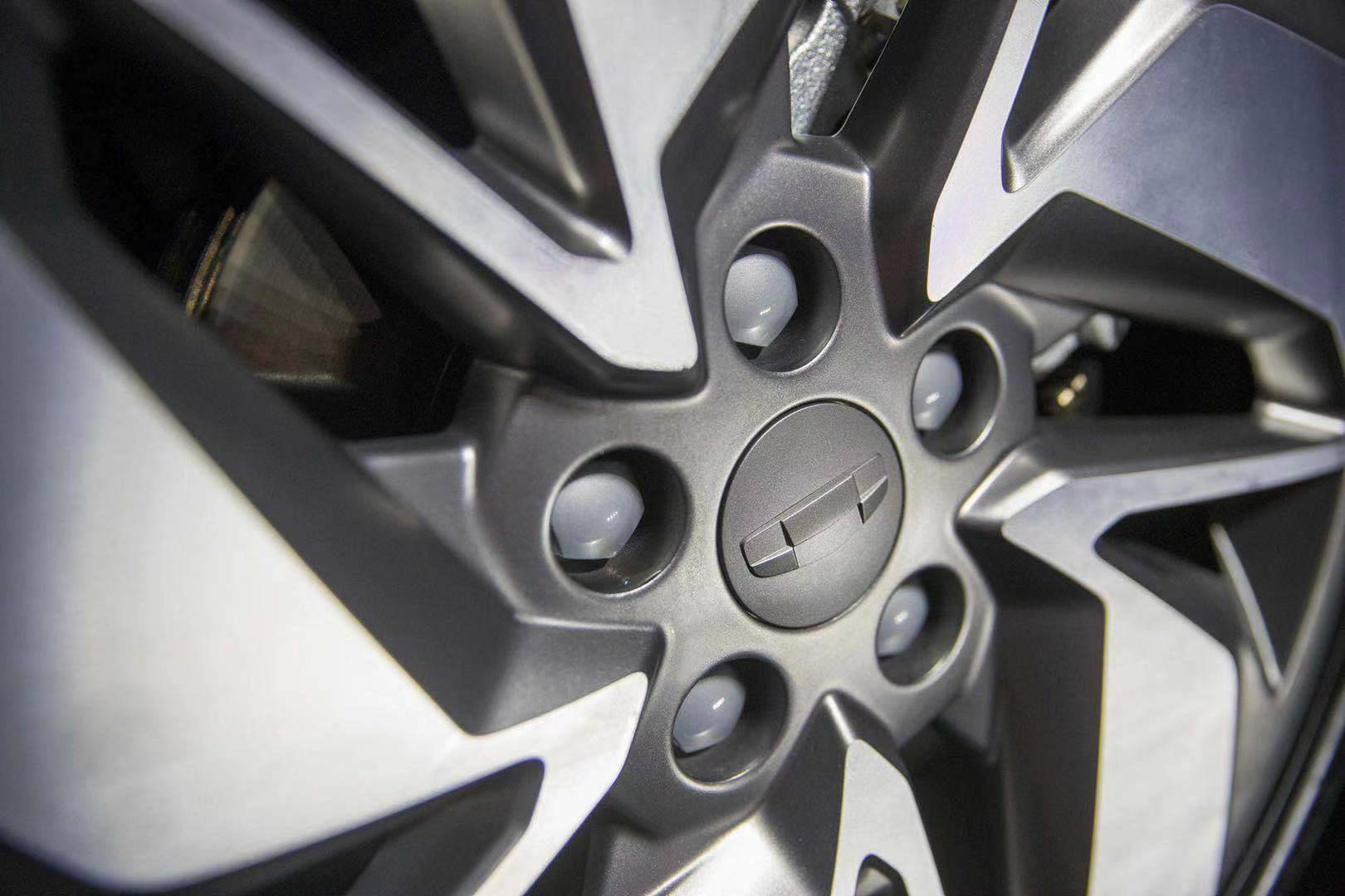 Geely GE11 global electric sedan 29 Geely GE11 Global EV Officially Previewed, Reveals High-Tech Interior