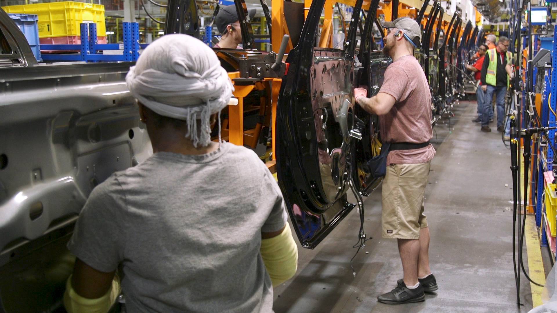 Ford Kentucky Truck Plant 15 Ford Boosts Expedition, Lincoln Navigator Production By 20 Percent On Surging Demand