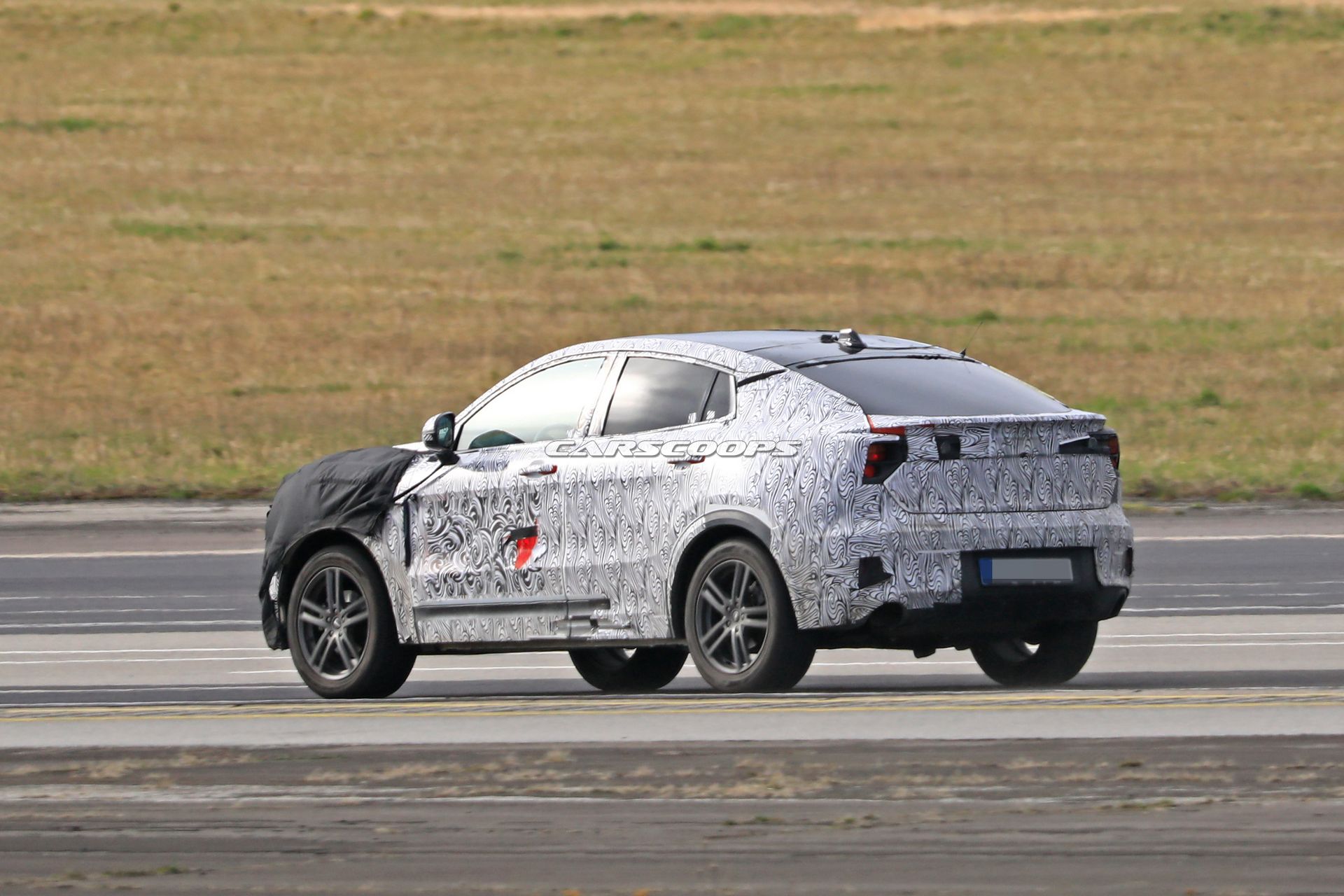 Lynk-And-Co-01-Coupe-10 Lynk & Co 05 SUV Coupe Set To Become The Sportier Sibling Of The 01