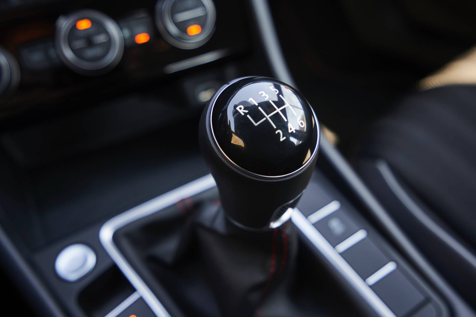 2019 VW Jetta GLI S 11 Huge 2019 VW Jetta GLI Gallery Helps You Choose Your Favorite Model