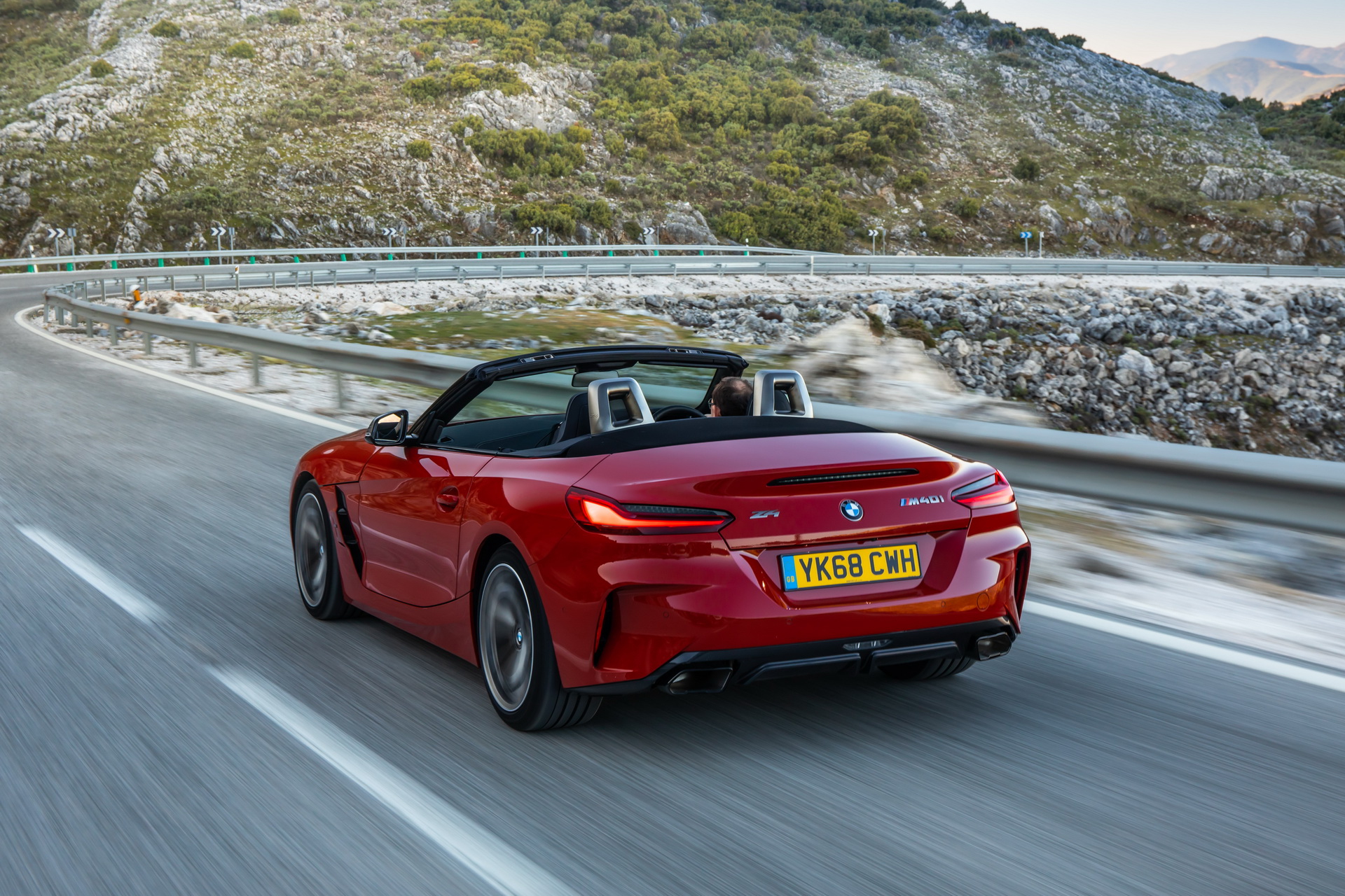 2019-BMW-Z4-UK-29 2019 Z4 Arrives In BMW’s UK Showrooms Priced From £36,990