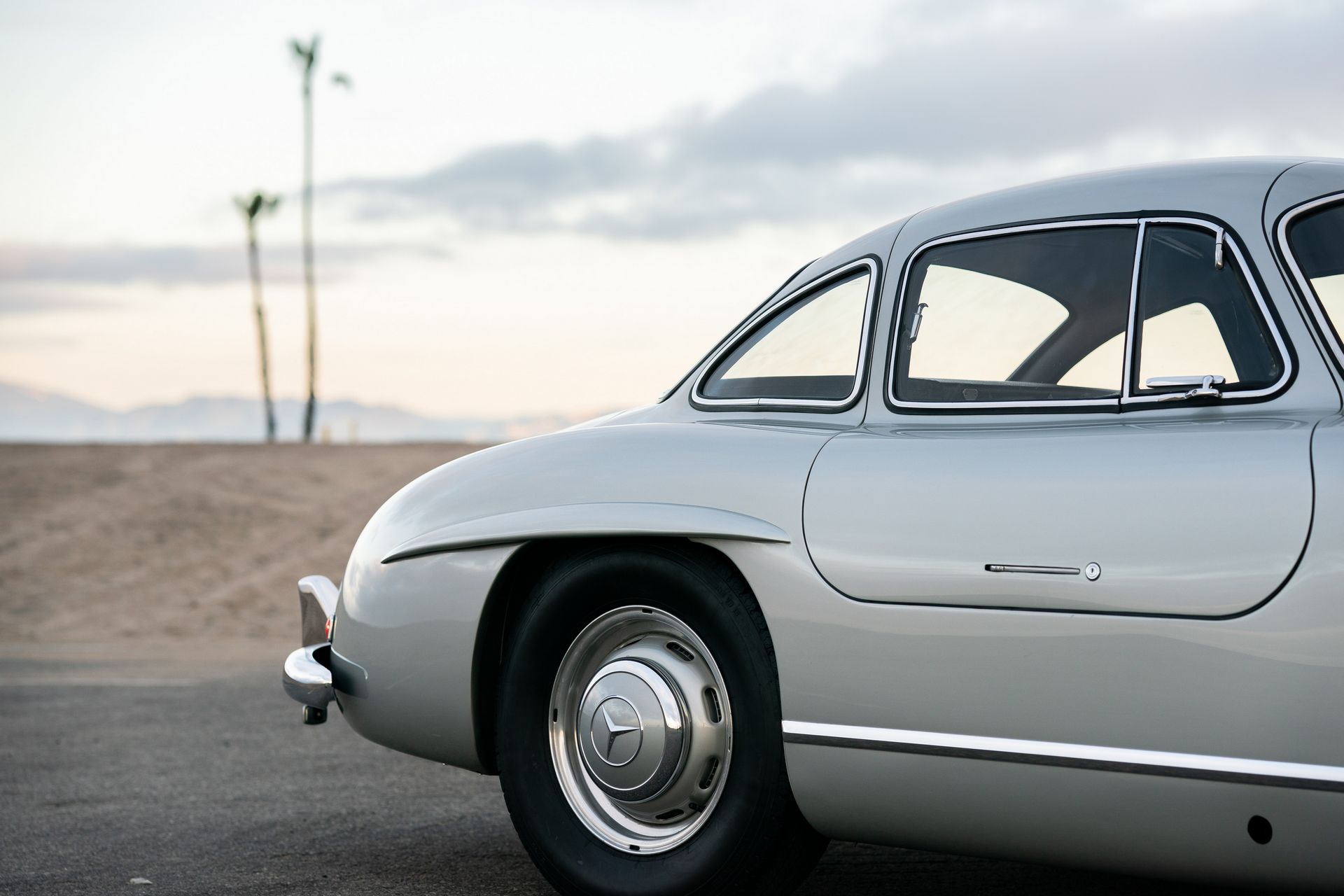 1955-Mercedes-Benz-300SL-16 Maroon 5’s Adam Levine Auctioning Off His Mercedes-Benz 300 SL Gullwing