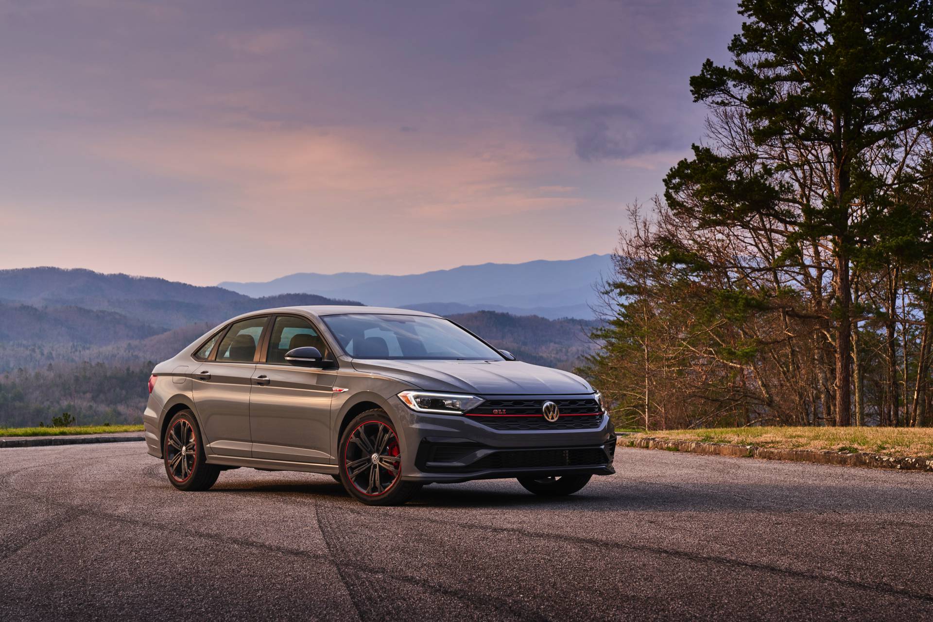2019 VW Jetta GLI 35th Anniversary Edition 19 Huge 2019 VW Jetta GLI Gallery Helps You Choose Your Favorite Model